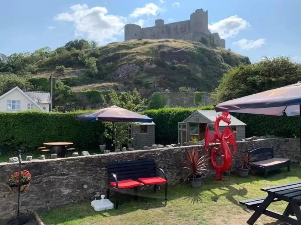 The Queens Hotel Harlech