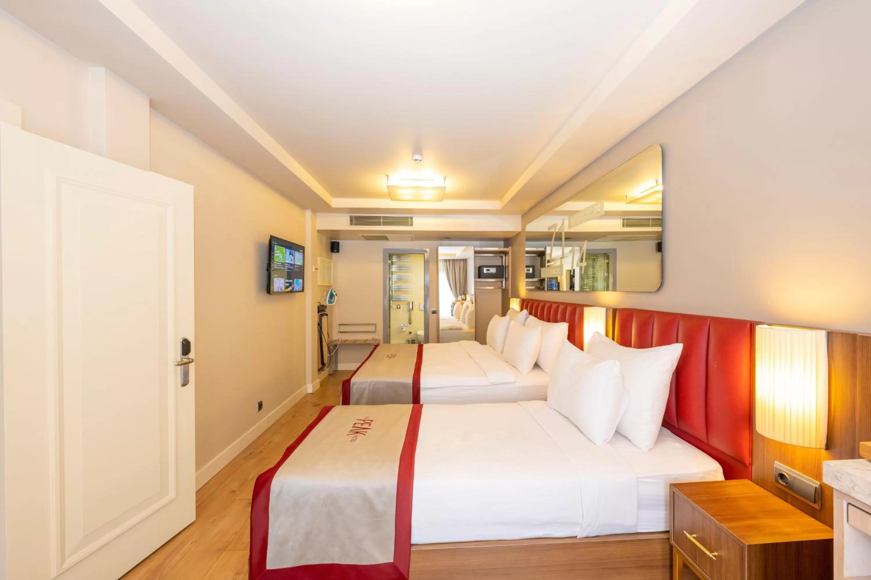 Photo of the whole room, Bed in Ramada By Wyndham Istanbul Pera Taksim