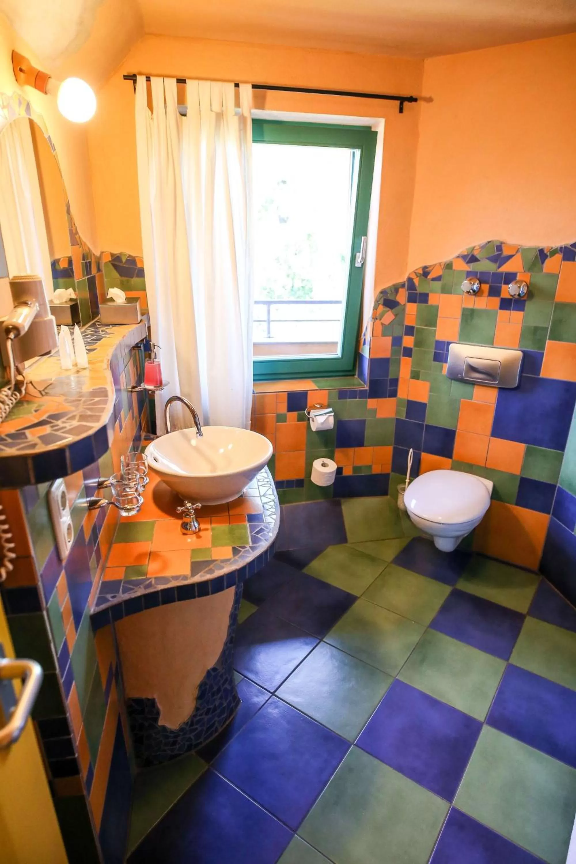 Day in Backstage Hotel