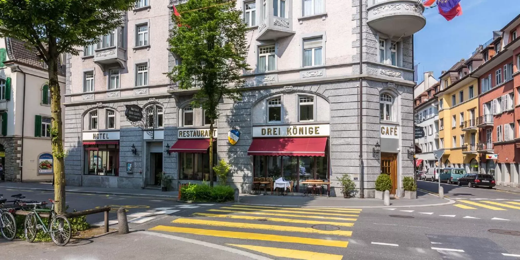 Facade/entrance, Property Building in Hotel Drei Könige