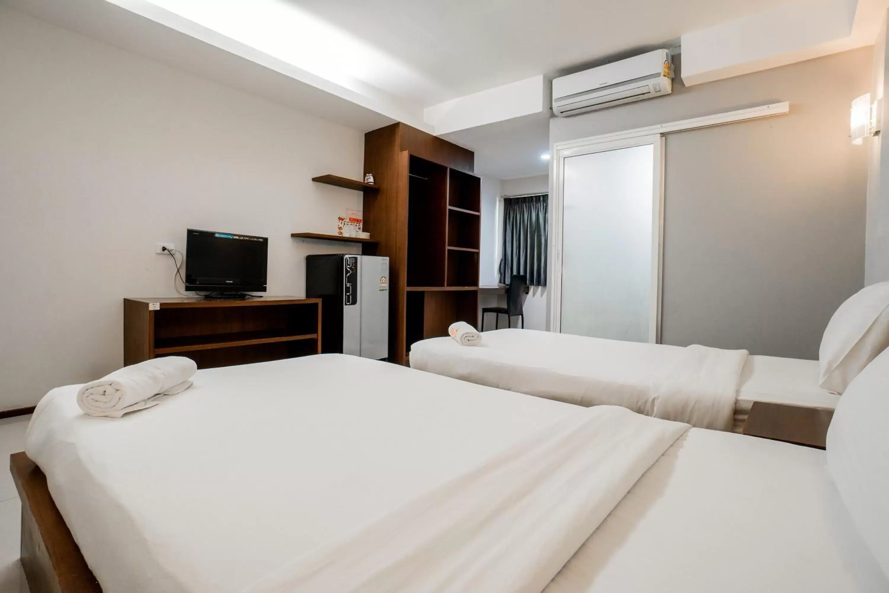 TV and multimedia, Bed in Fun-D City View SHA Plus TV and multimedia, Bed in Fun-D City View SHA Plus