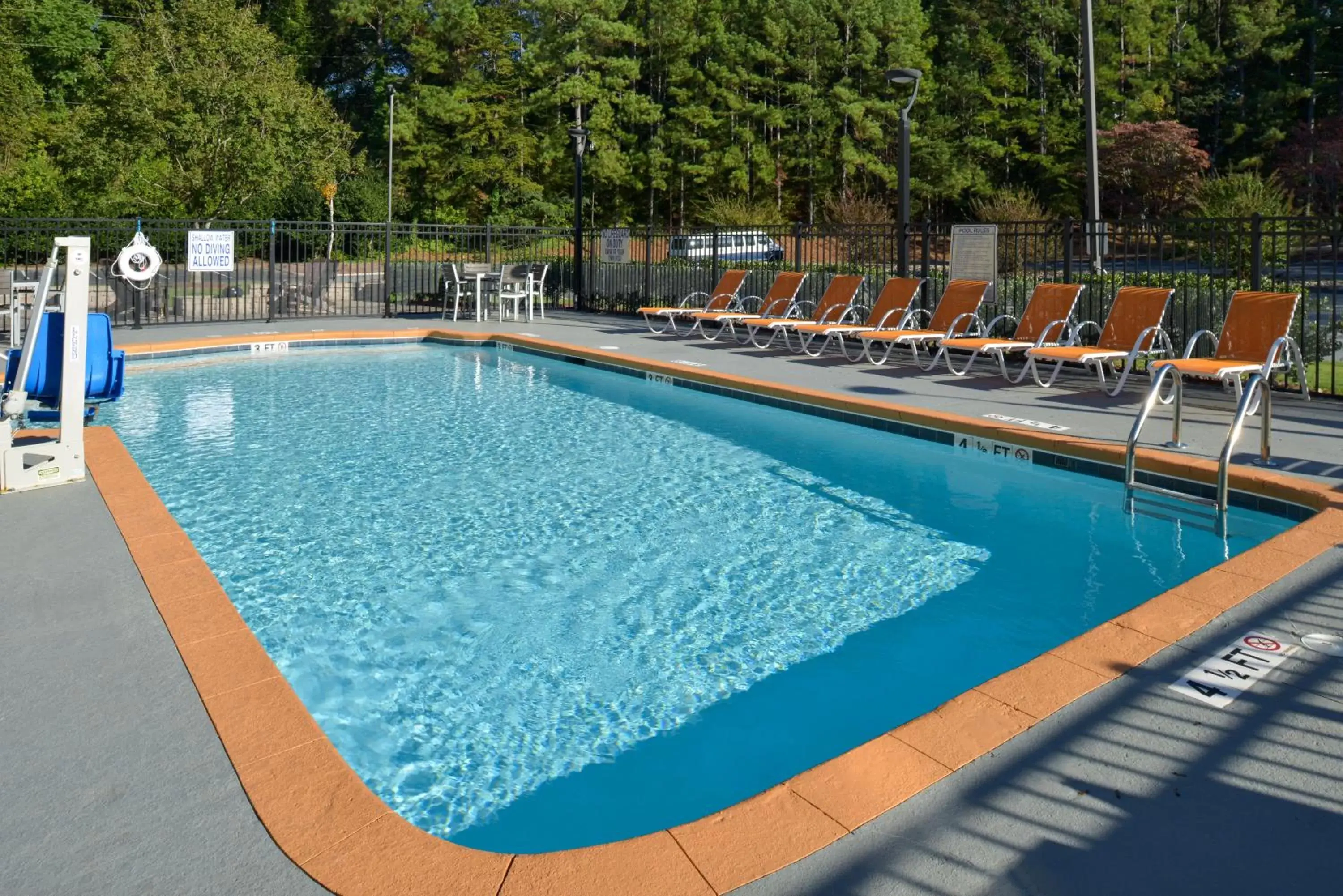 Swimming Pool in Best Western Plus Clemson Hotel & Conference Center