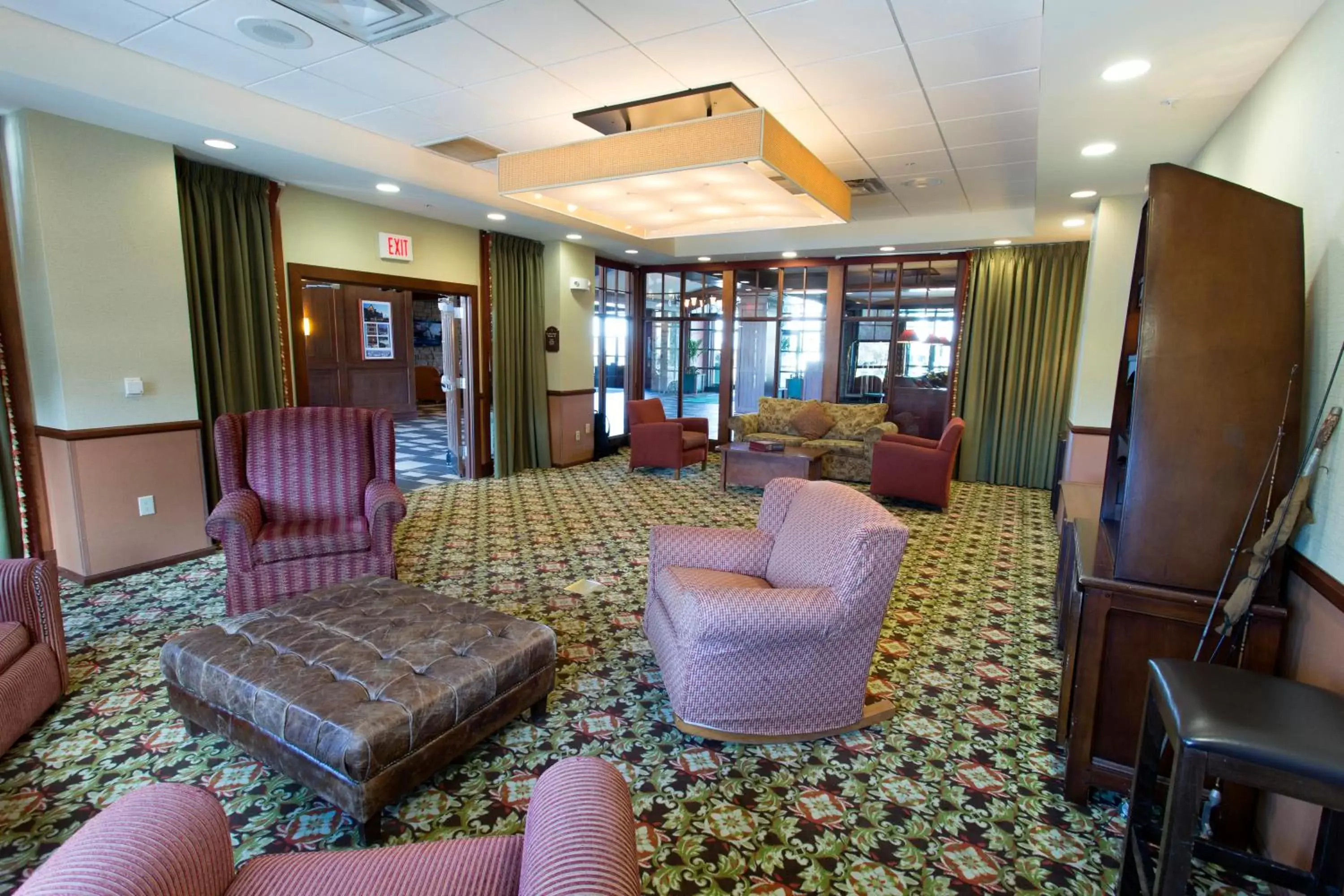 Communal lounge/ TV room, Lobby/Reception in The Appalachian at Mountain Creek