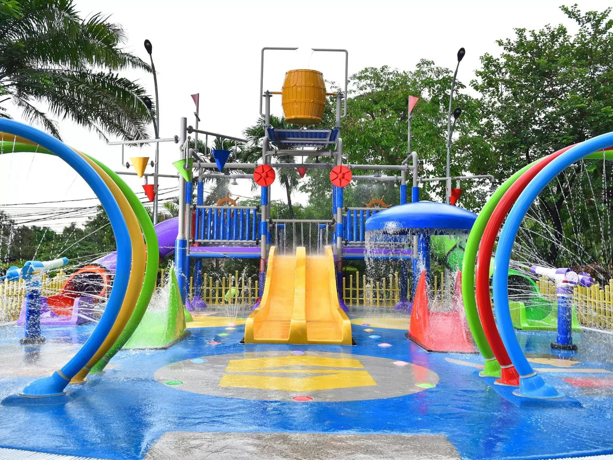 Swimming pool, Water Park in Shangri-La Jakarta