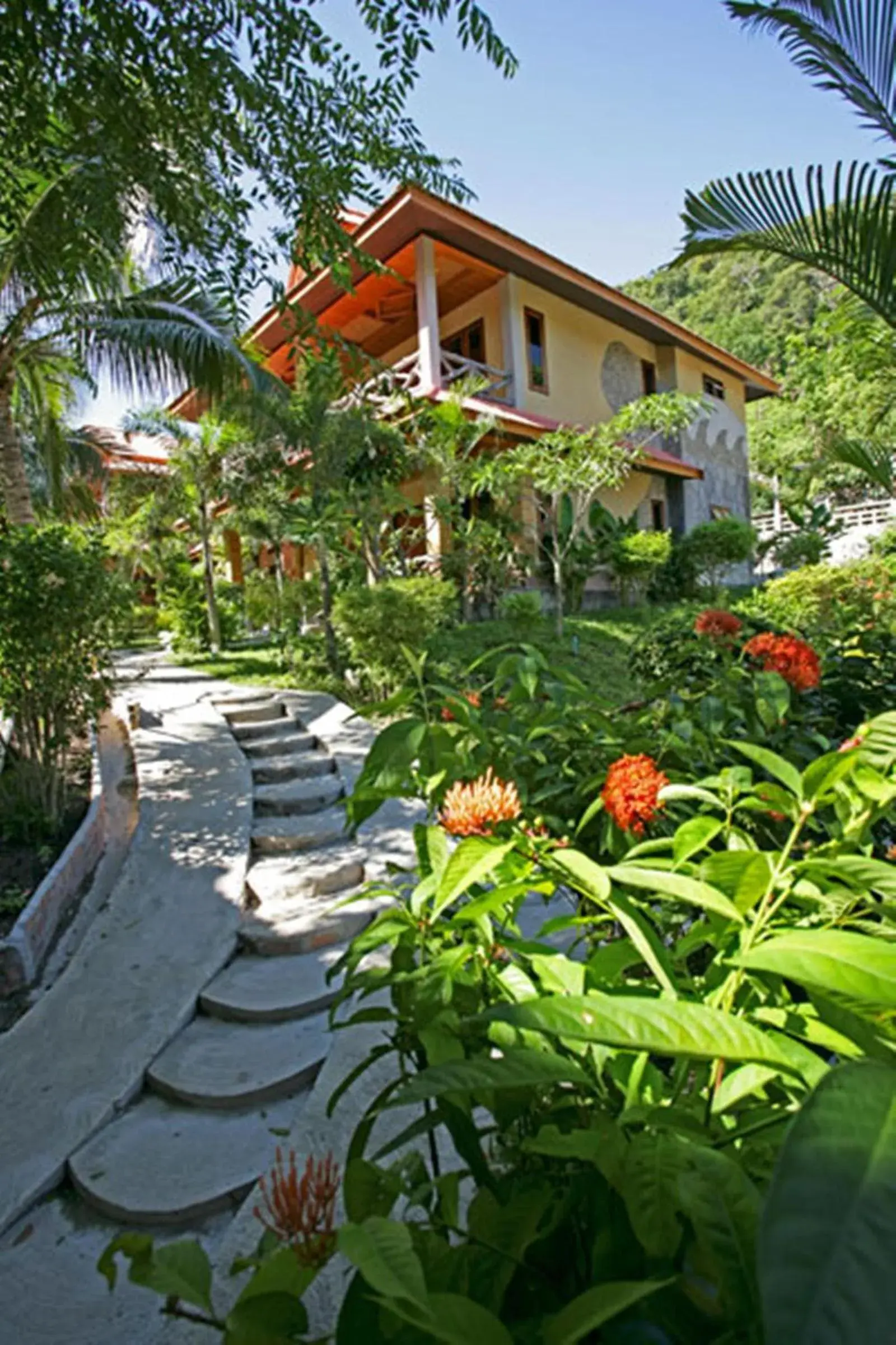 Double Room with Mountain View Terrace  in Railay Viewpoint Resort