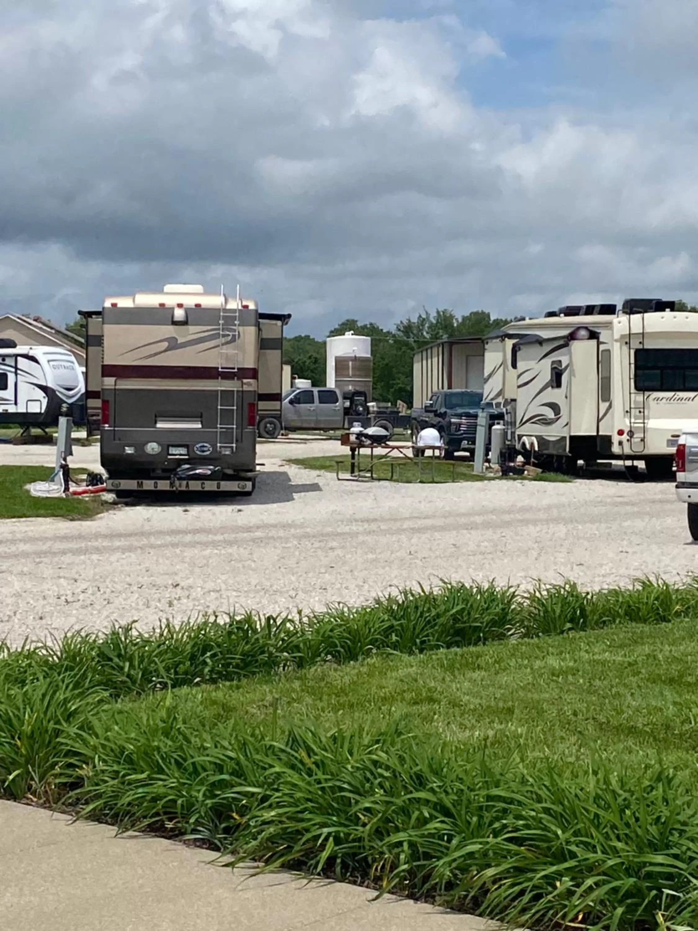 Landmark view in Garnett Hotel & RV Park