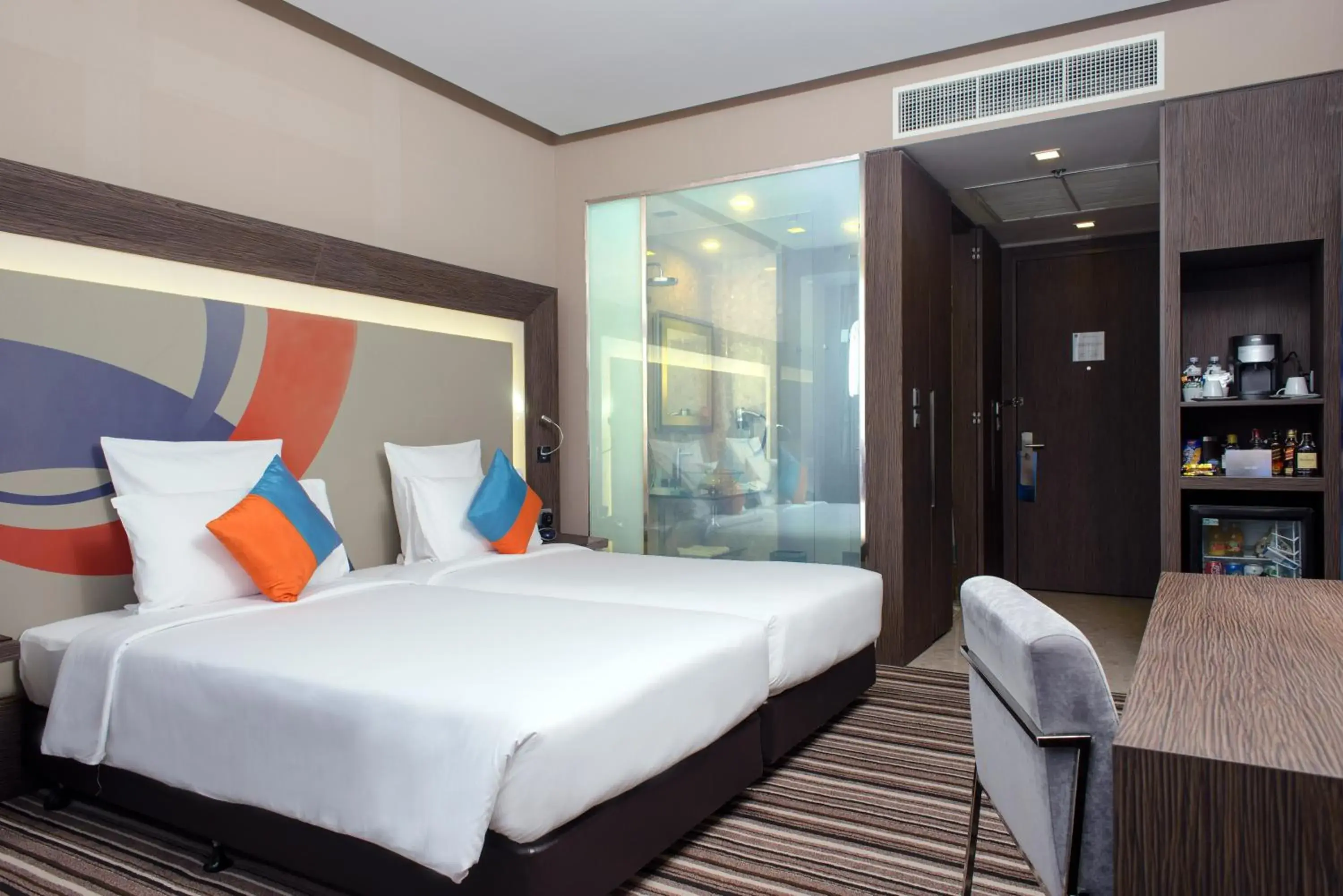 Executive Twin Room in Novotel Bangkok Impact Hotel