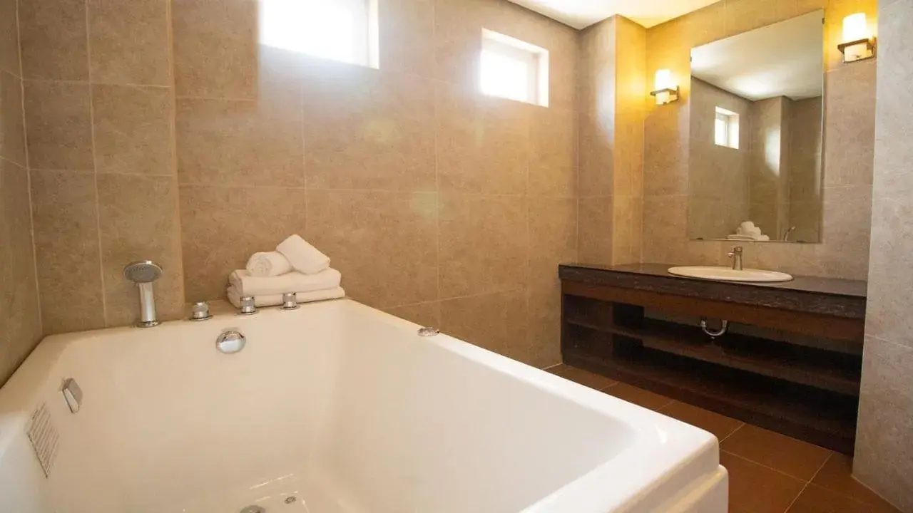 Property building, Bathroom in Alunsina Hotel and Spa
