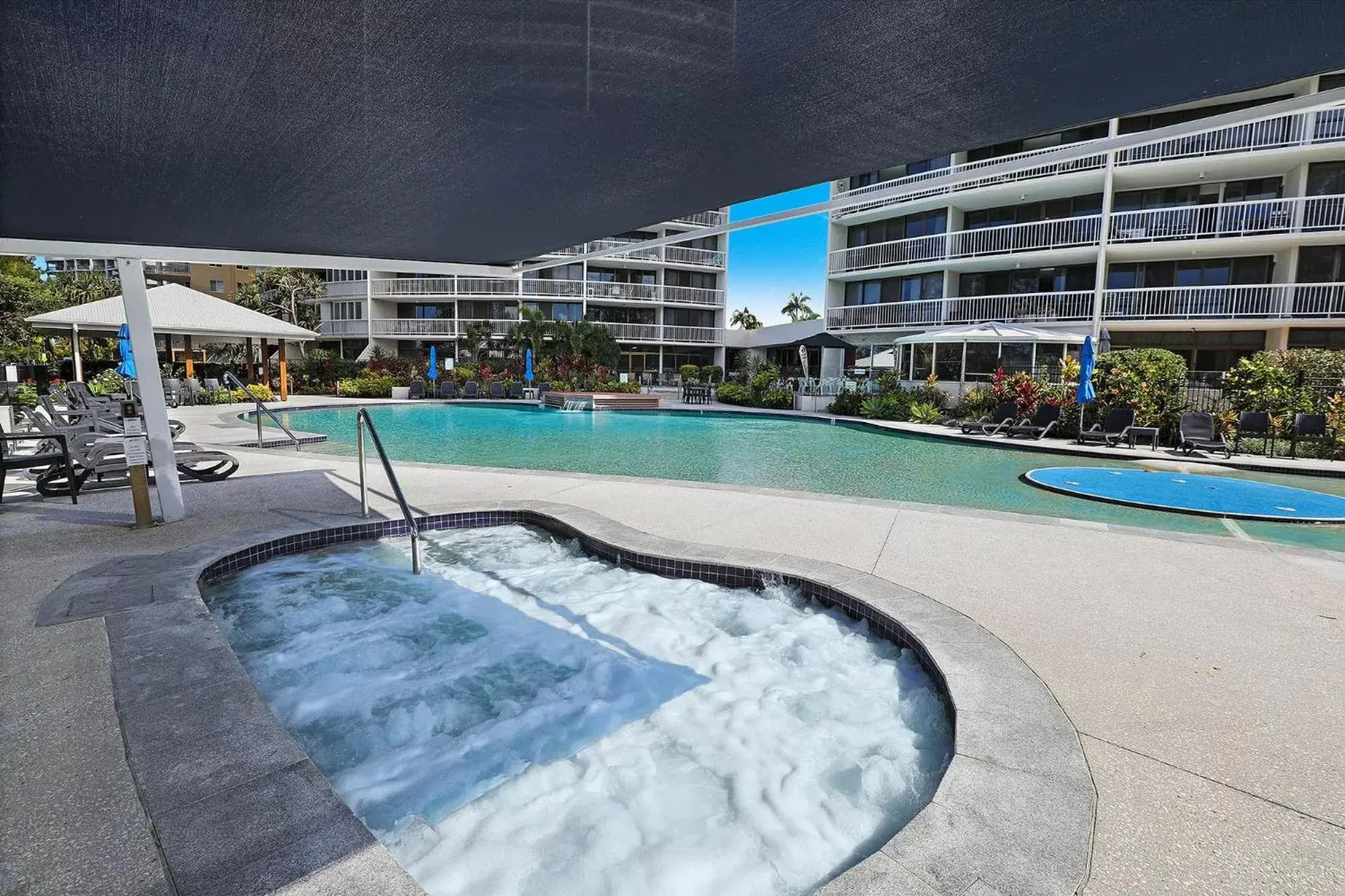 Pool view, Swimming Pool in Gemini Resort