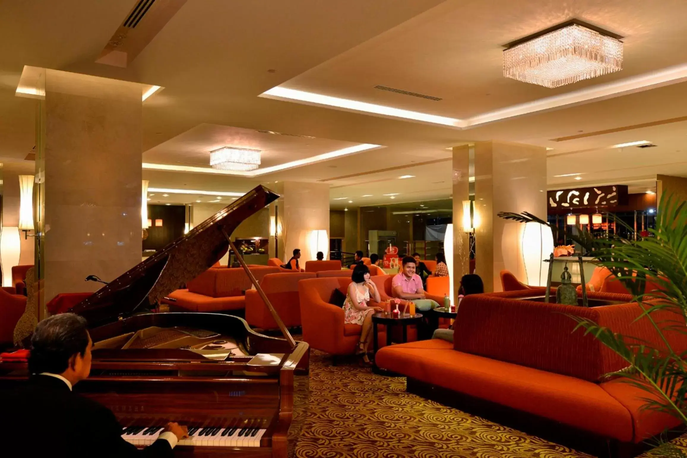 Lounge or bar in Pearl View Hotel