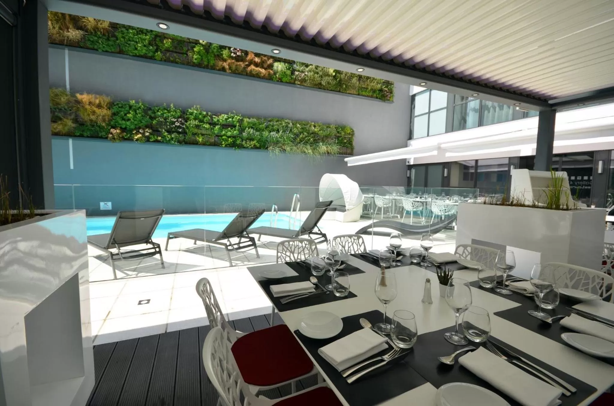 Restaurant/places to eat in Holiday Inn Dijon Toison D'or by IHG