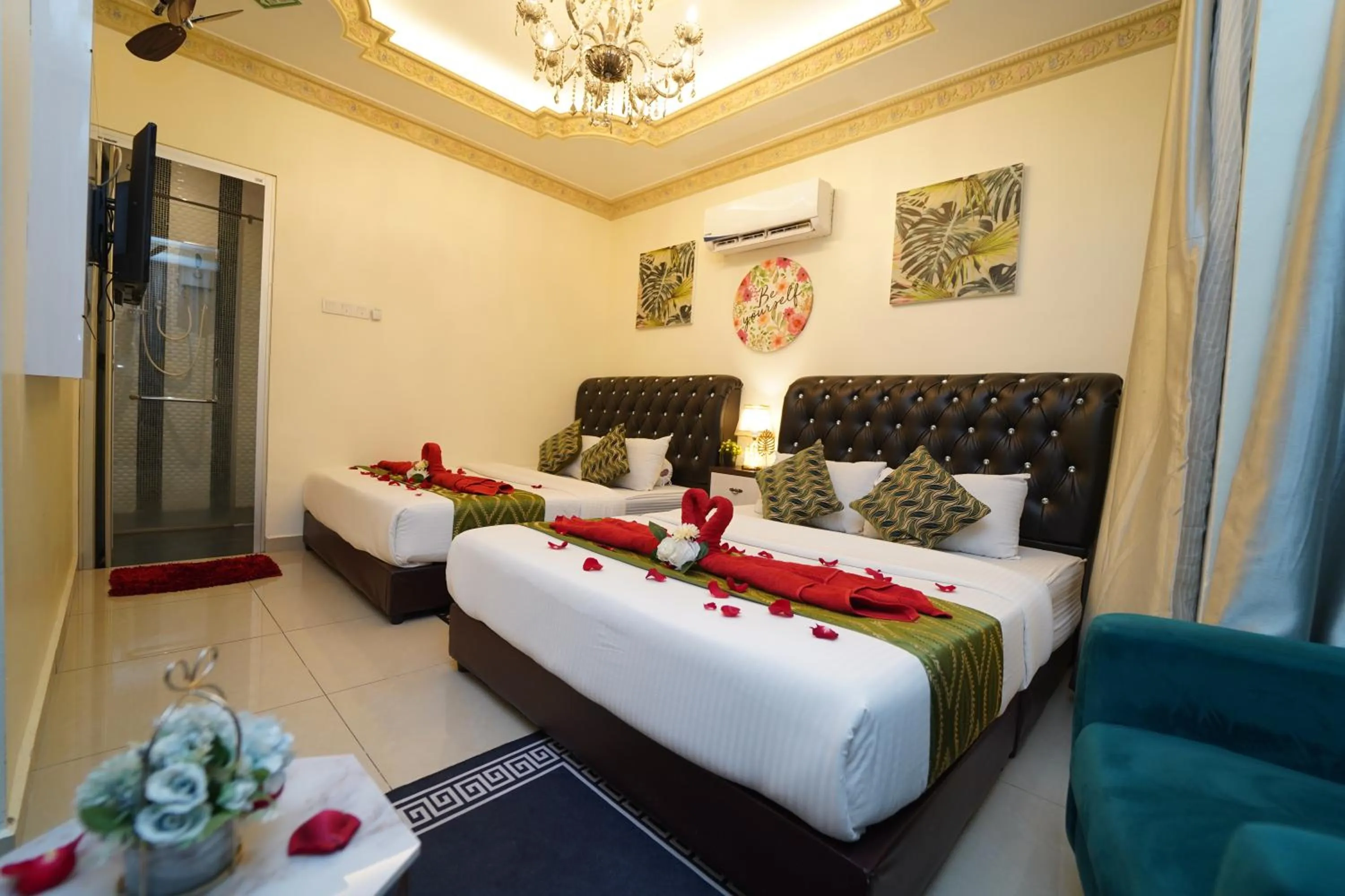 Bed in Ghazrin's Classic Hotel JB