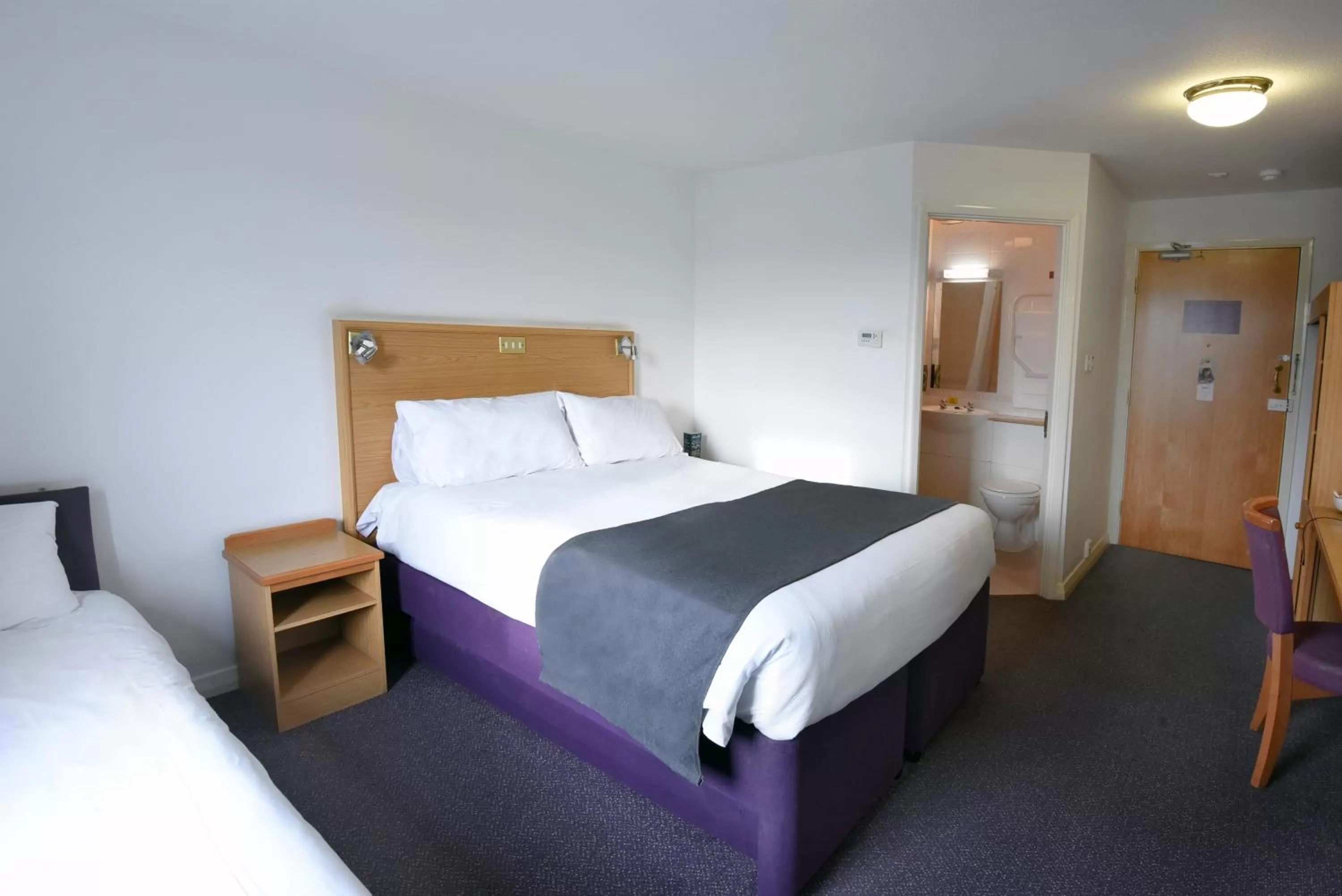 Bed in Waterside by Greene King Inns