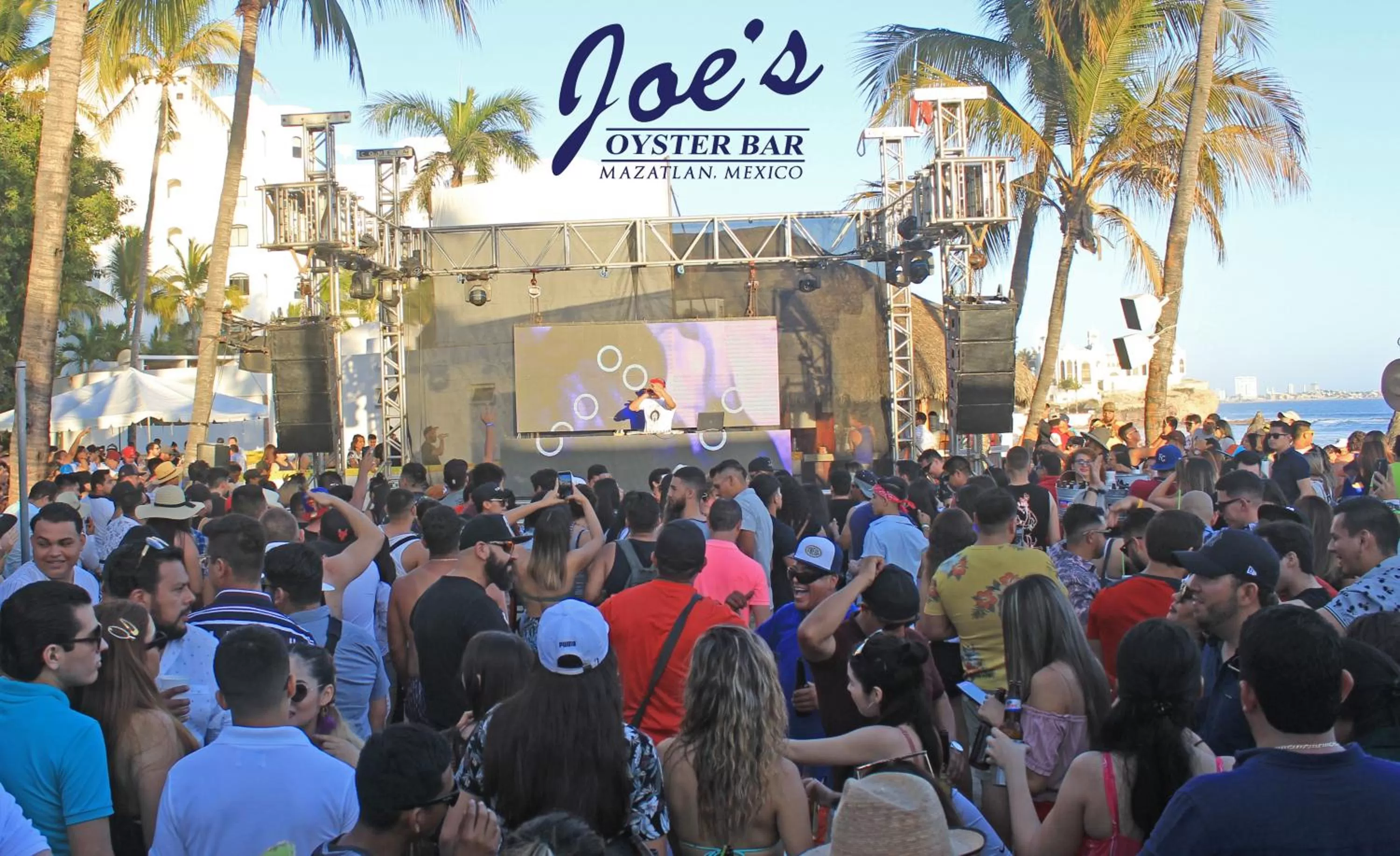 Nightclub / DJ in Gaviana Resort