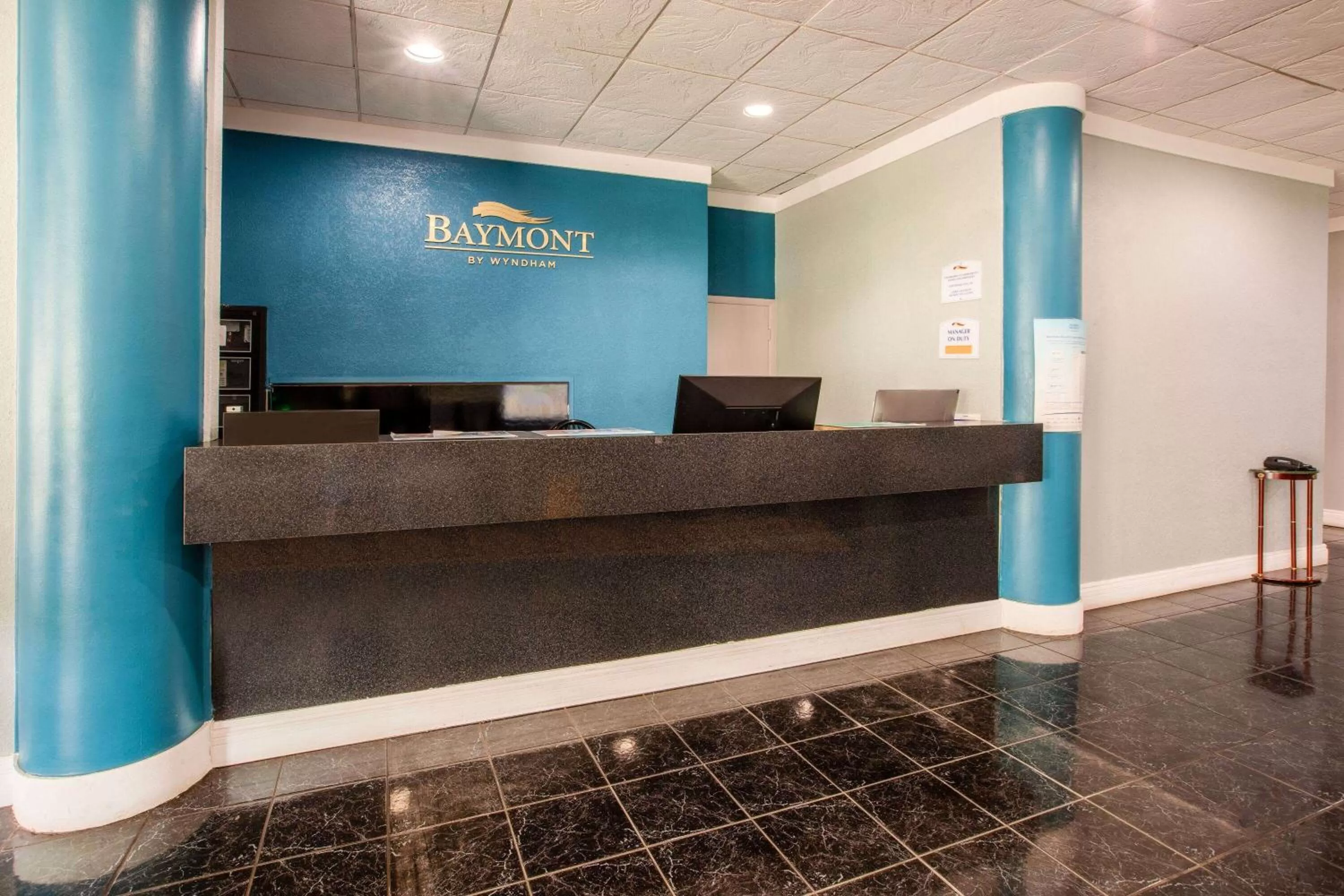 Lobby or reception in Baymont by Wyndham Northwood