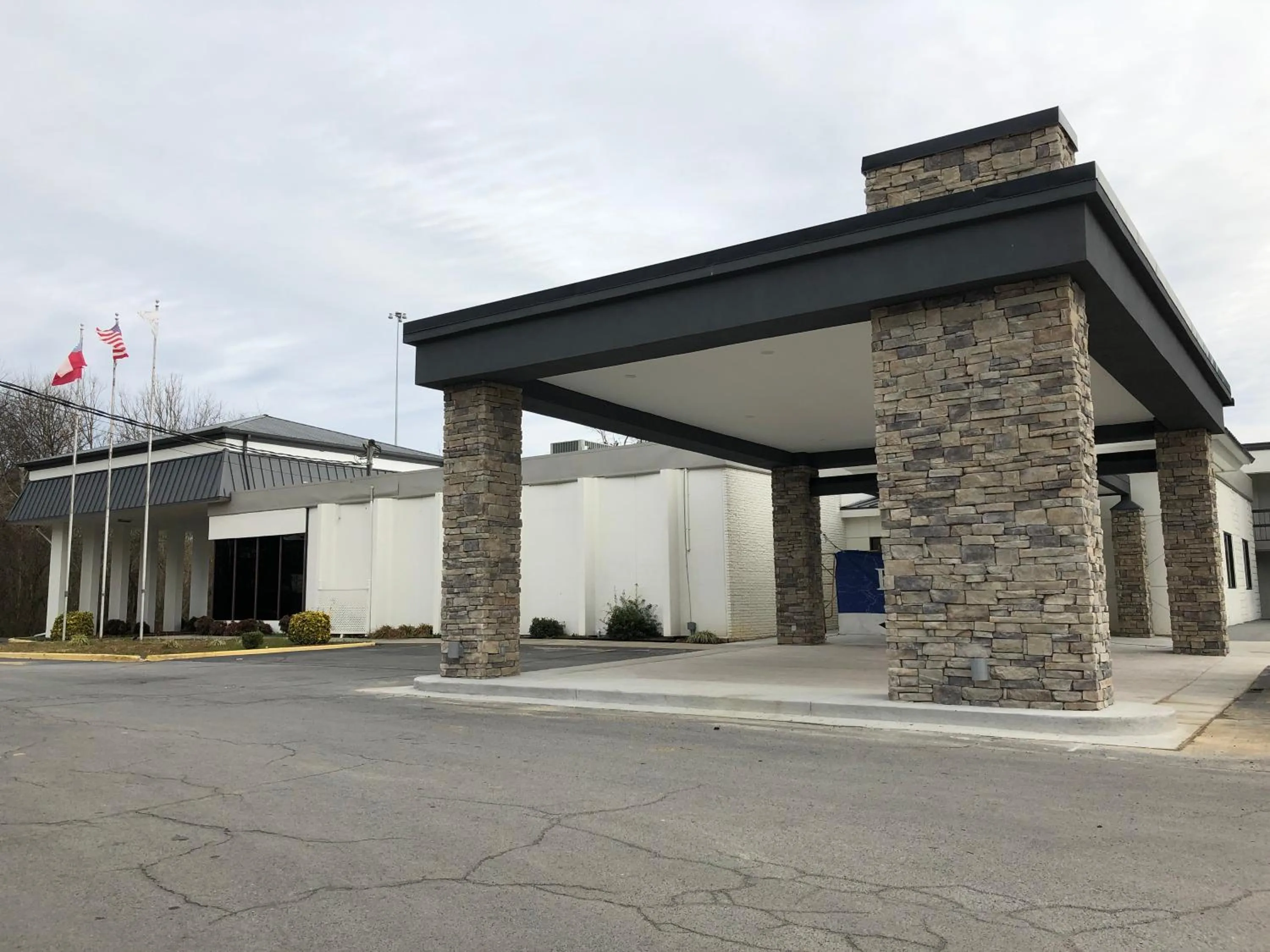 Property building in Quality Inn Dalton East