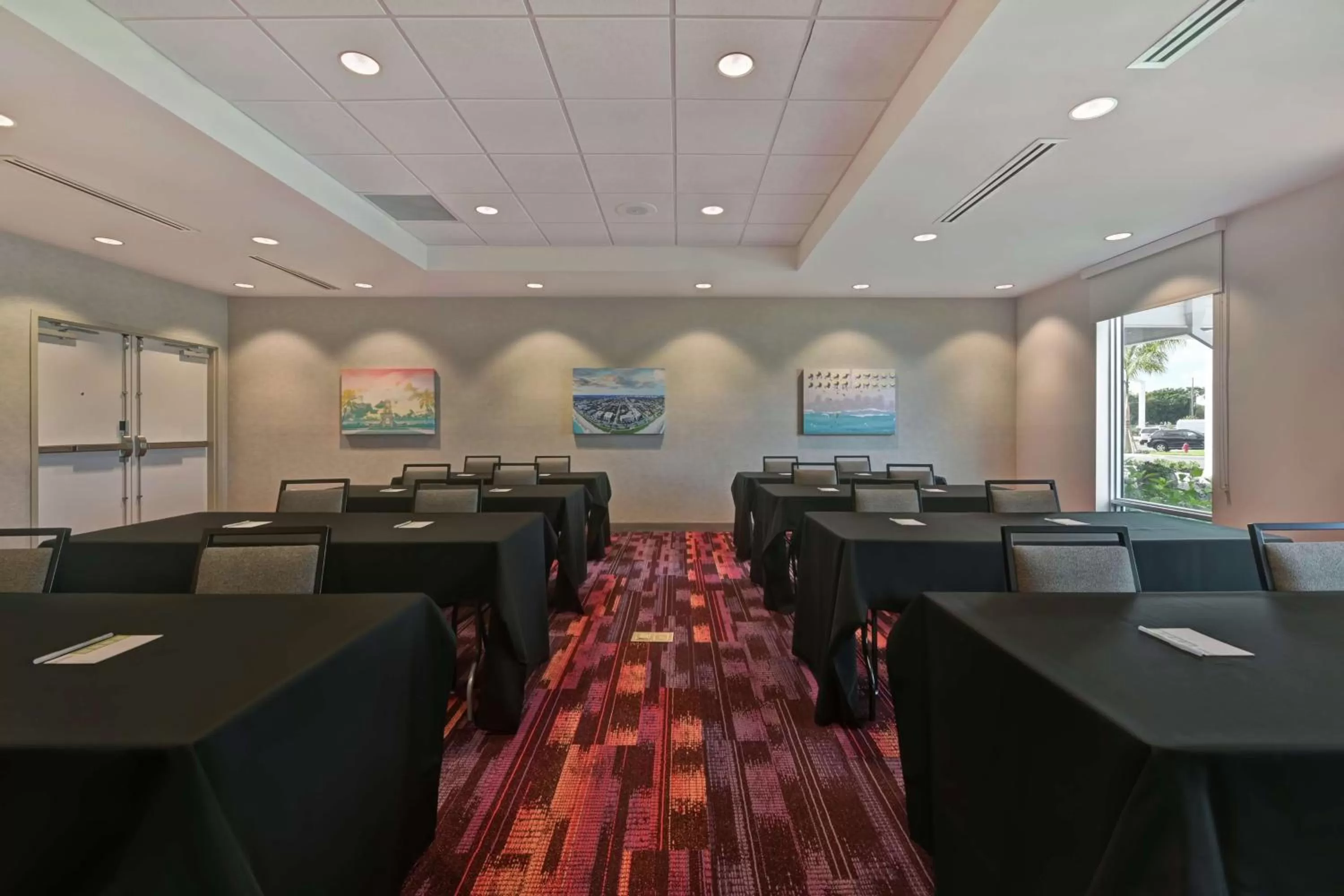 Meeting/conference room in Home2 Suites By Hilton West Palm Beach Airport