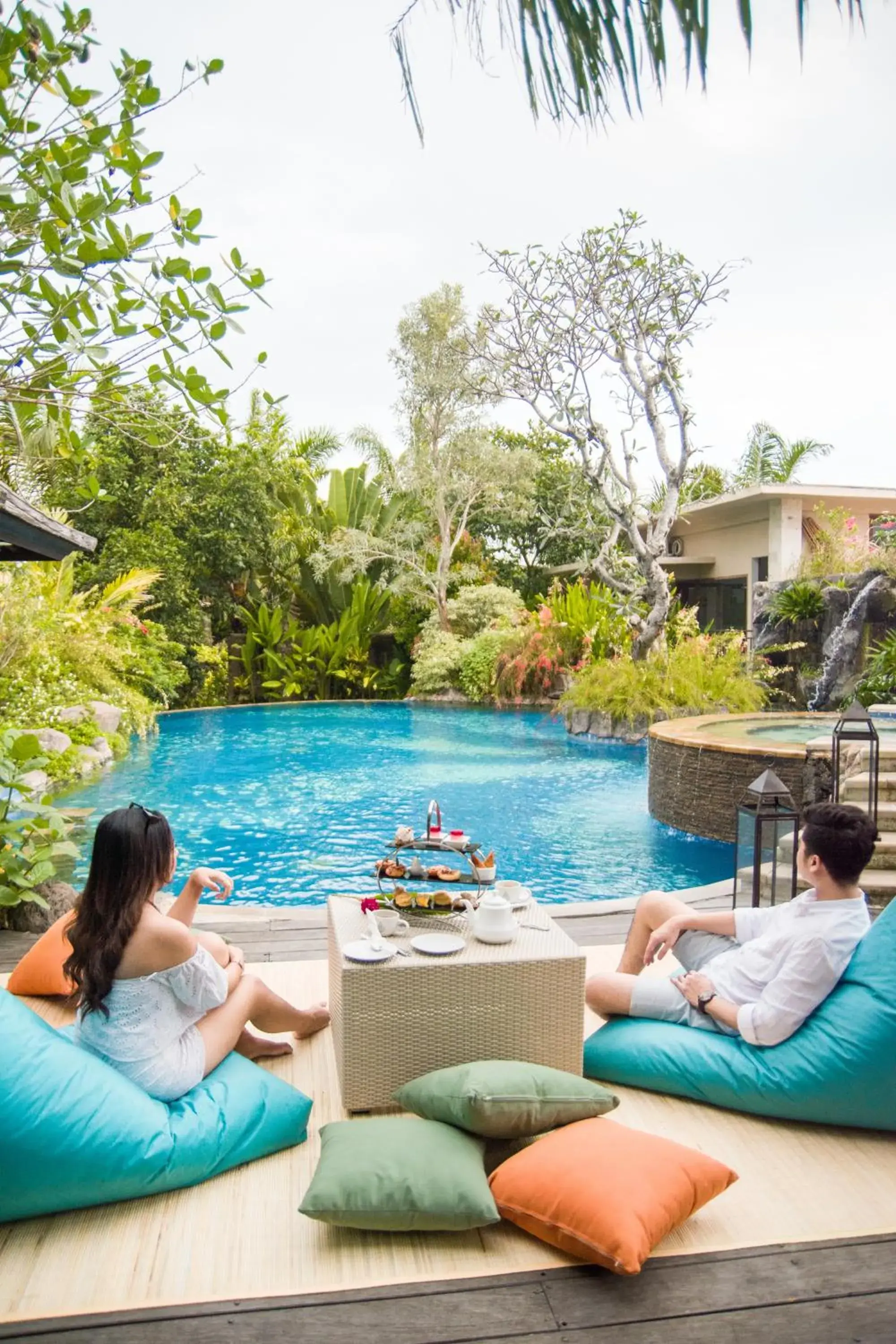 Swimming Pool in The Leaf Jimbaran Luxury Villas