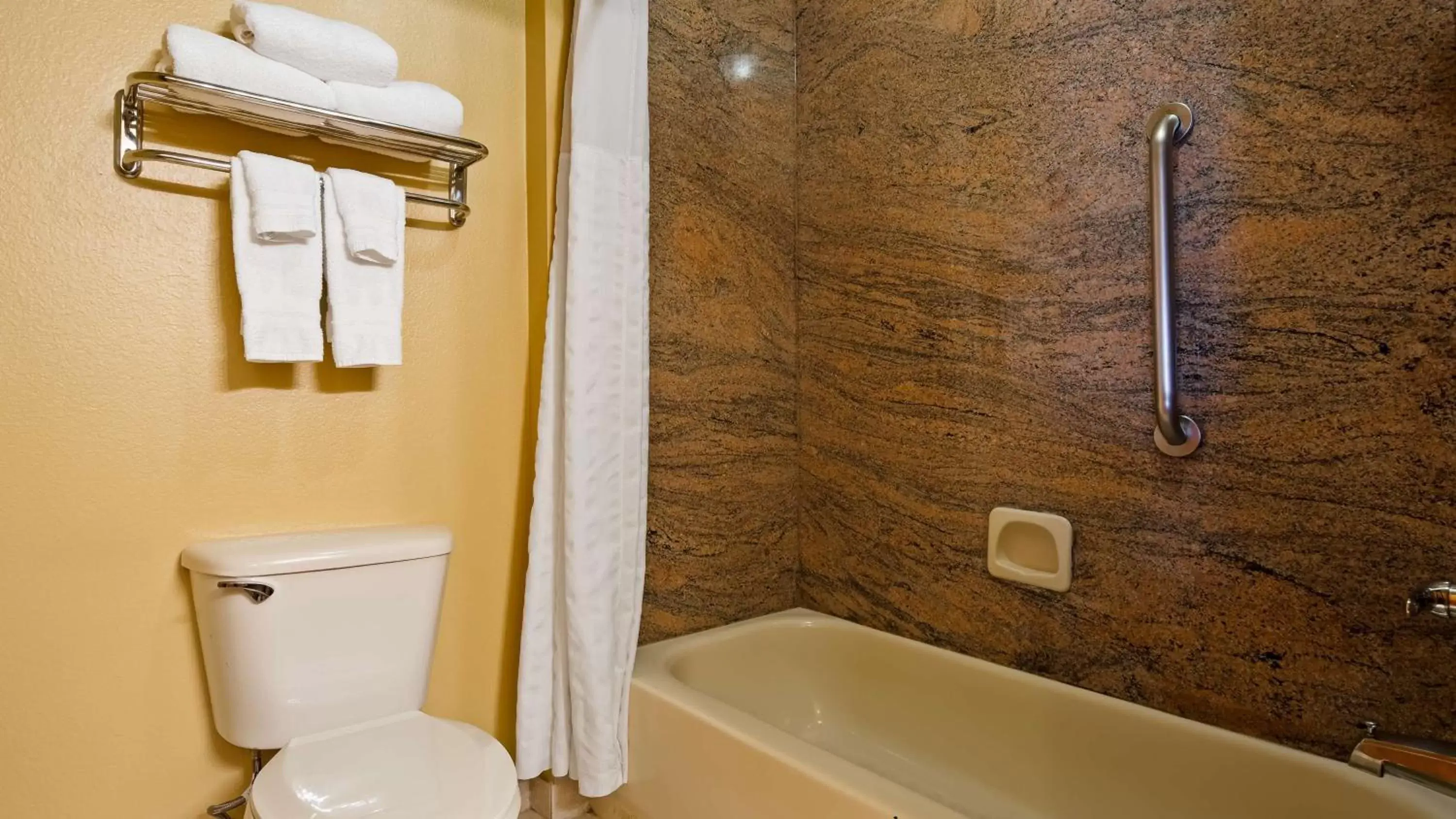 Toilet, Bathroom in SureStay Plus Hotel by Best Western Mesquite