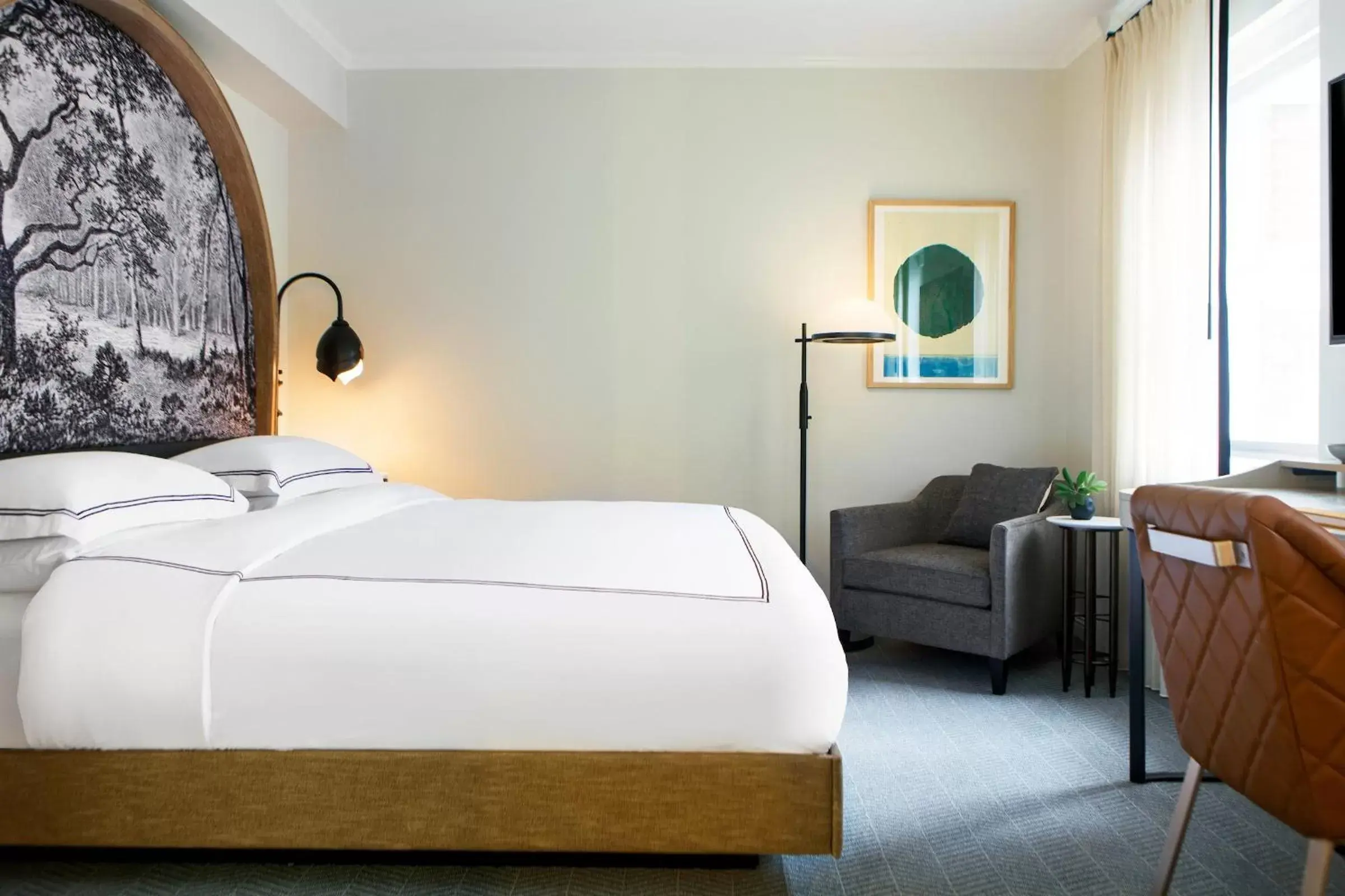 Photo of the whole room, Bed in Kimpton Cottonwood Hotel by IHG Photo of the whole room, Bed in Kimpton Cottonwood Hotel by IHG