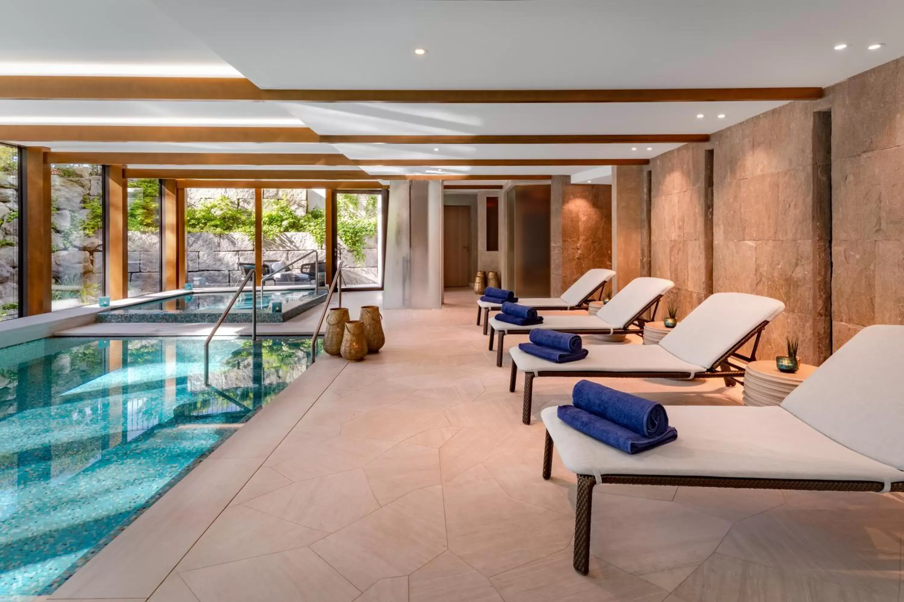 Spa and wellness centre/facilities, Swimming Pool in FIVE Zurich - Luxury City Resort