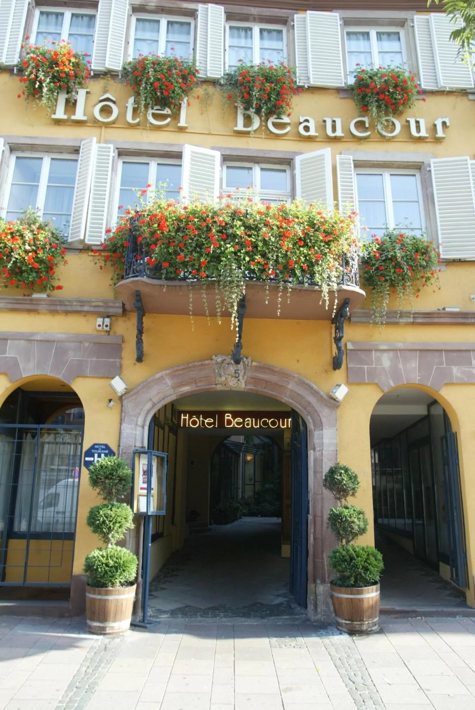 Facade/entrance in Hotel Beaucour