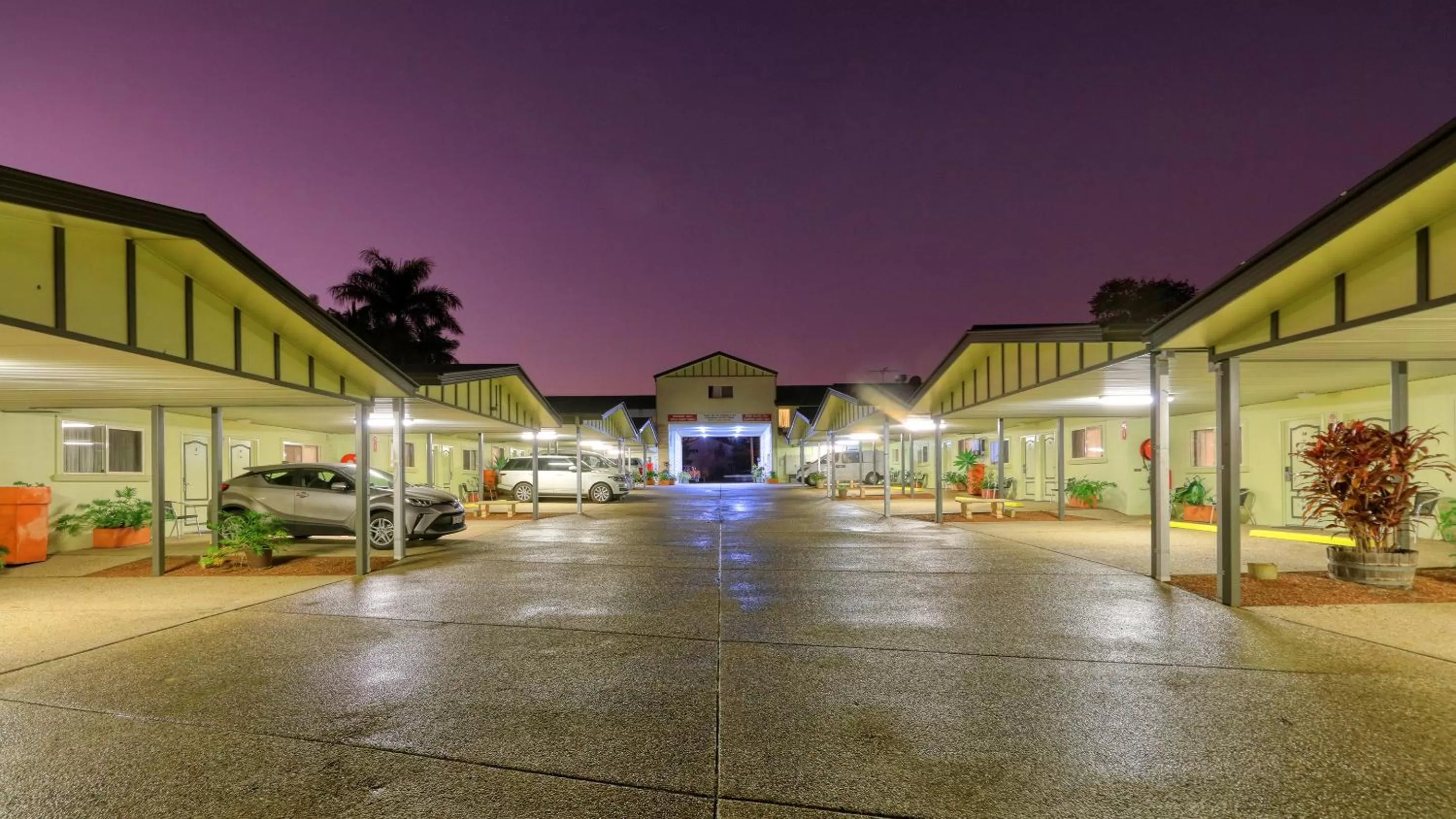 Property building in Best Western Caboolture Gateway Motel