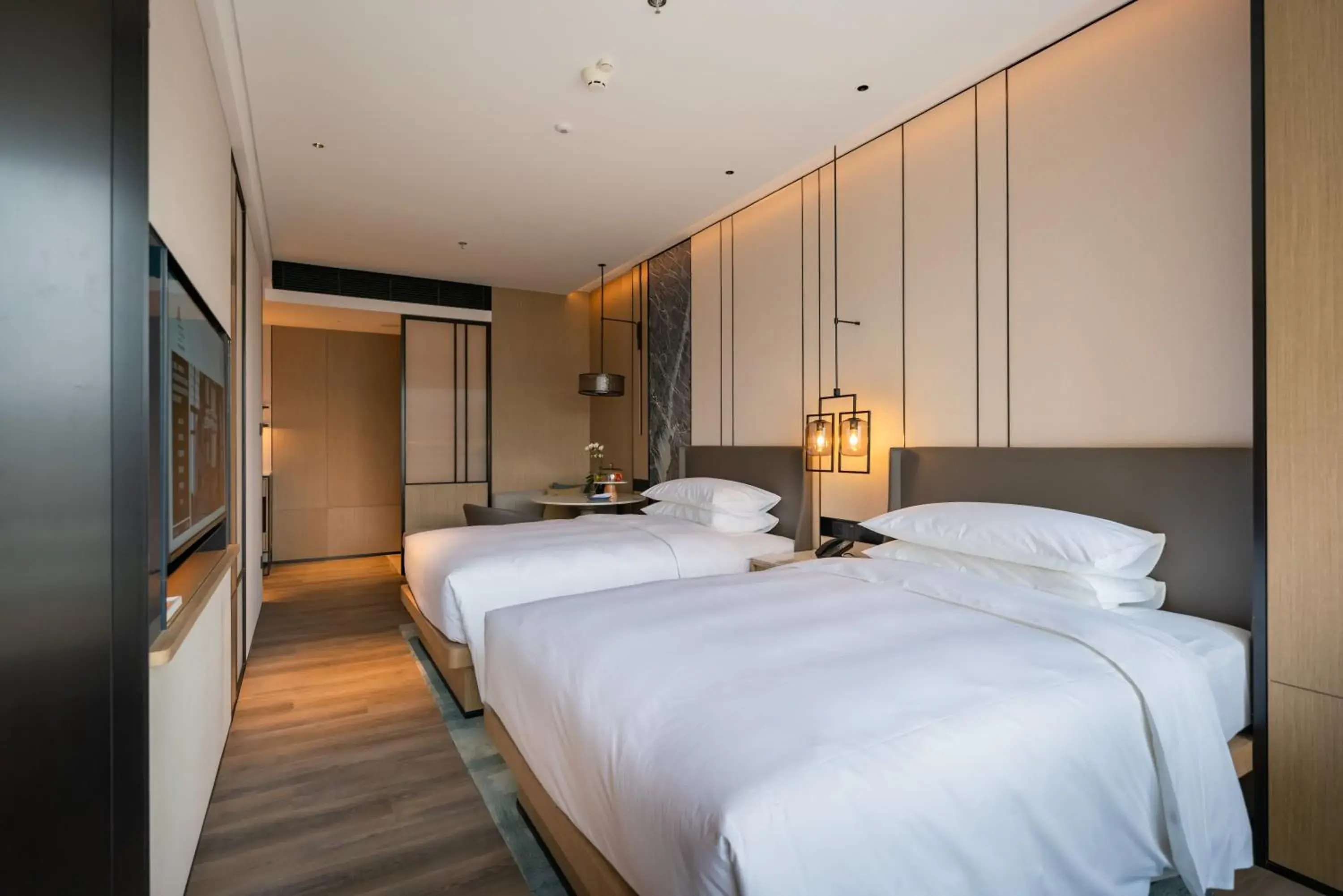 Bedroom, Bed in Changzhou Marriott Hotel Jintan