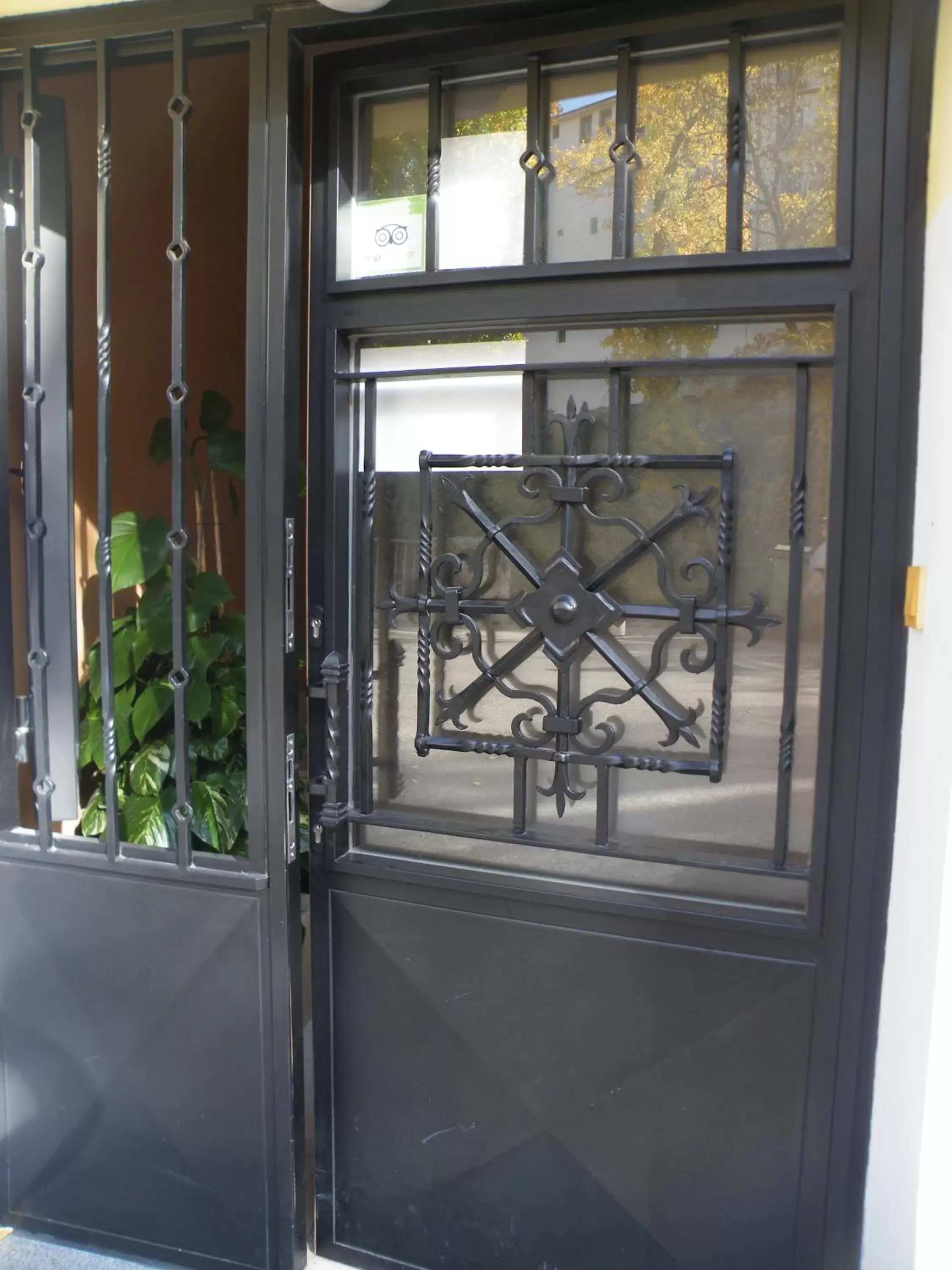 Decorative detail in Hostal La Ribera del Júcar