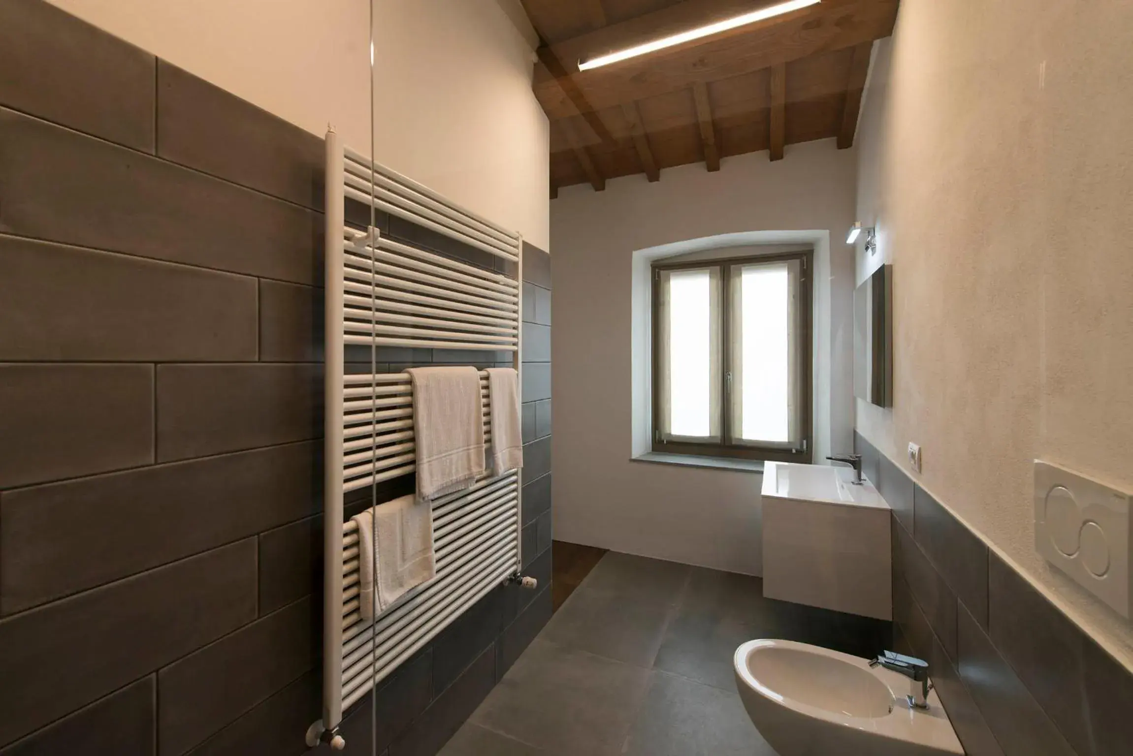 Bathroom in Pistoia Nursery Campus