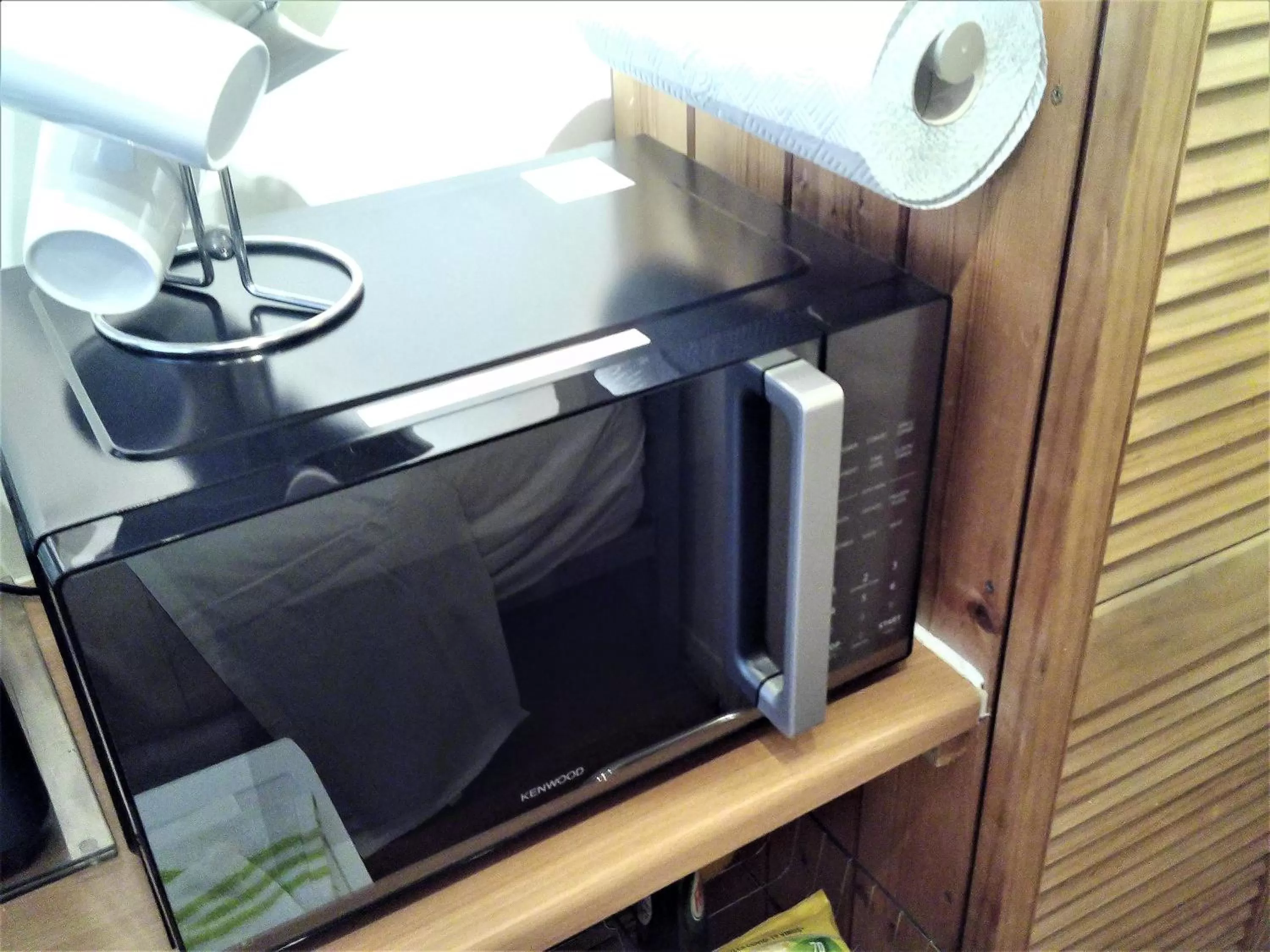 Kitchen or kitchenette, Kitchen/Kitchenette in Mike & Carolyn Ball B&B