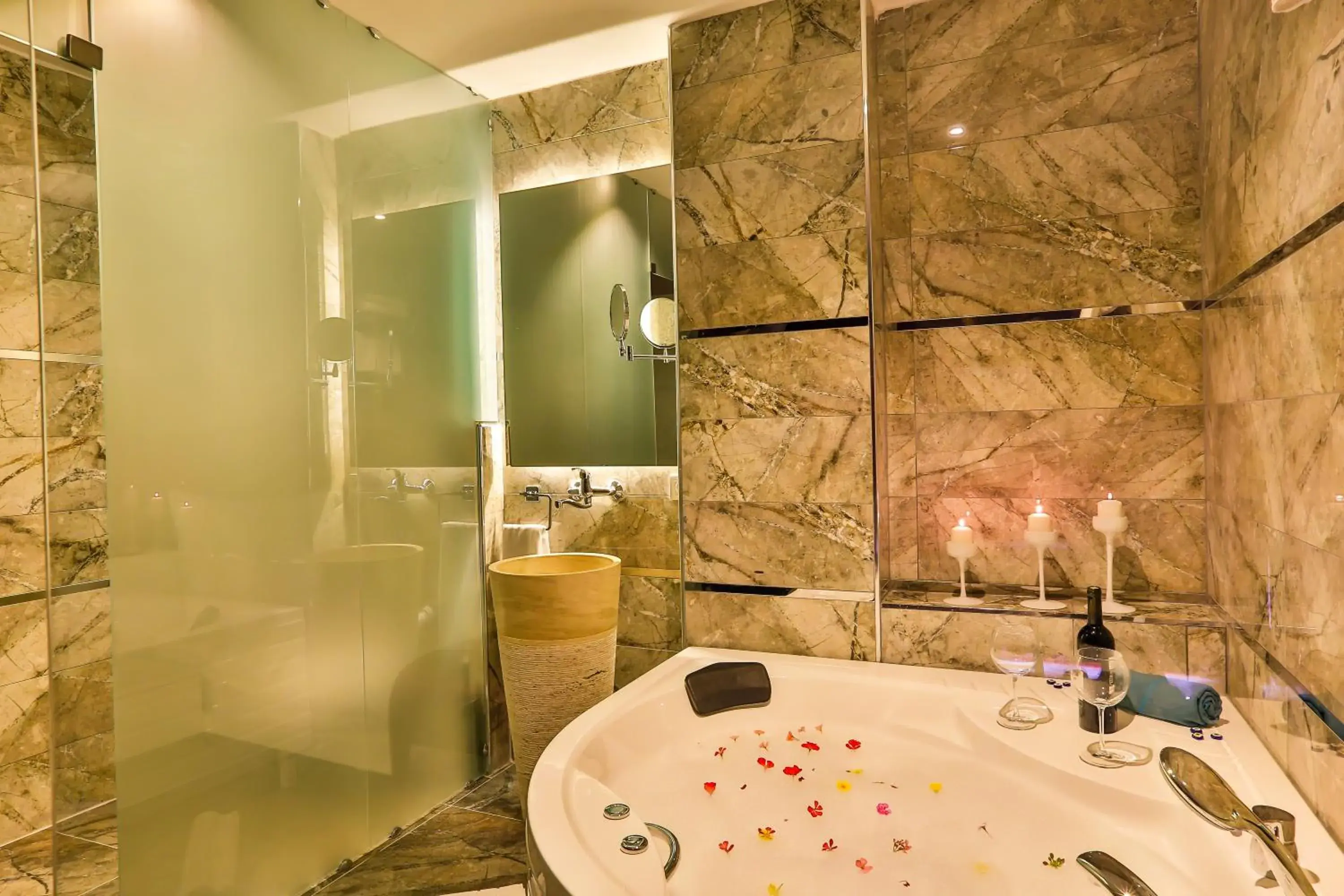 Spa and wellness centre/facilities, Bathroom in Bellezza Hotel Ortakoy