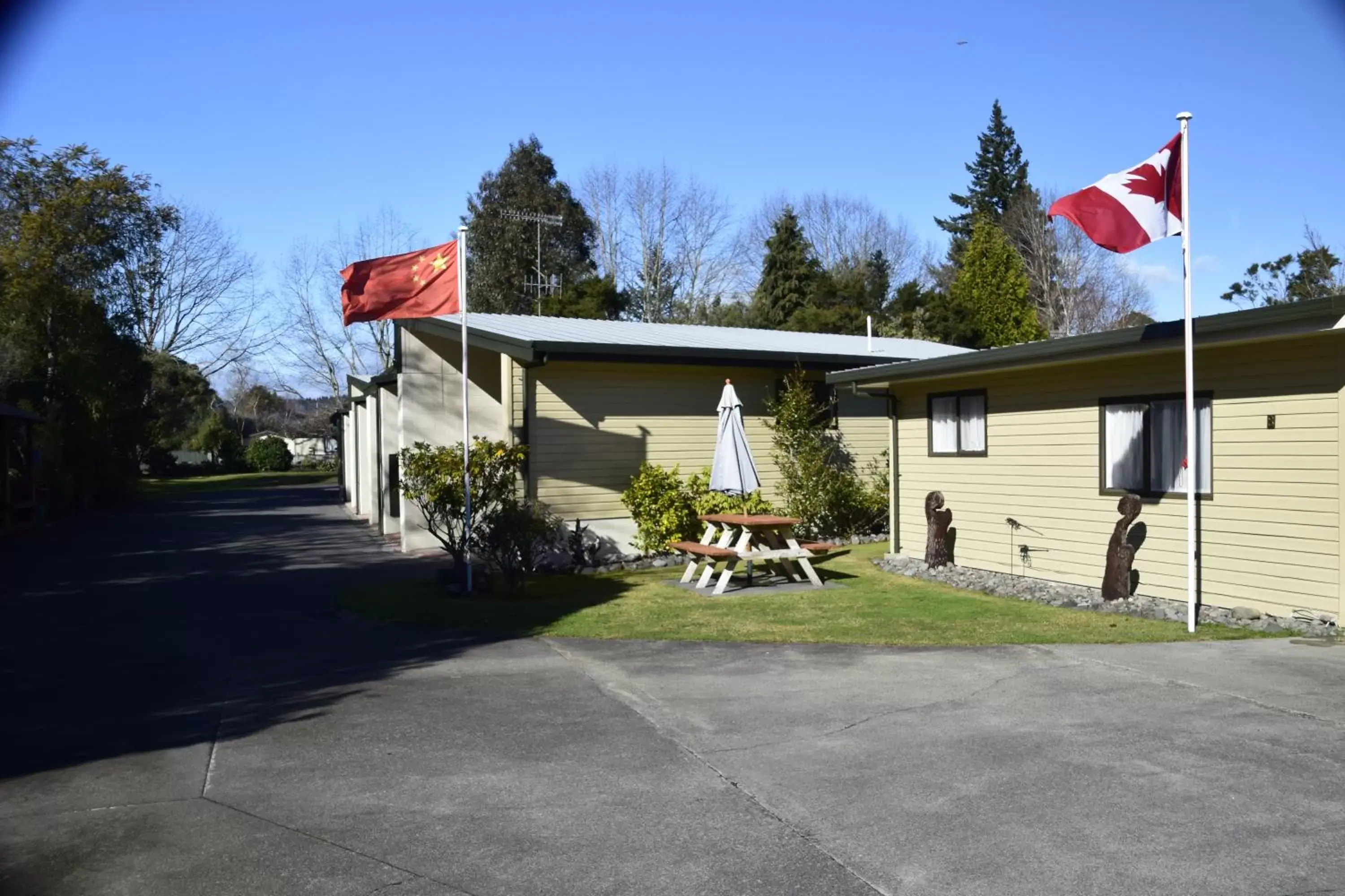 Facade/entrance, Property Building in Judges Pool Motel Turangi