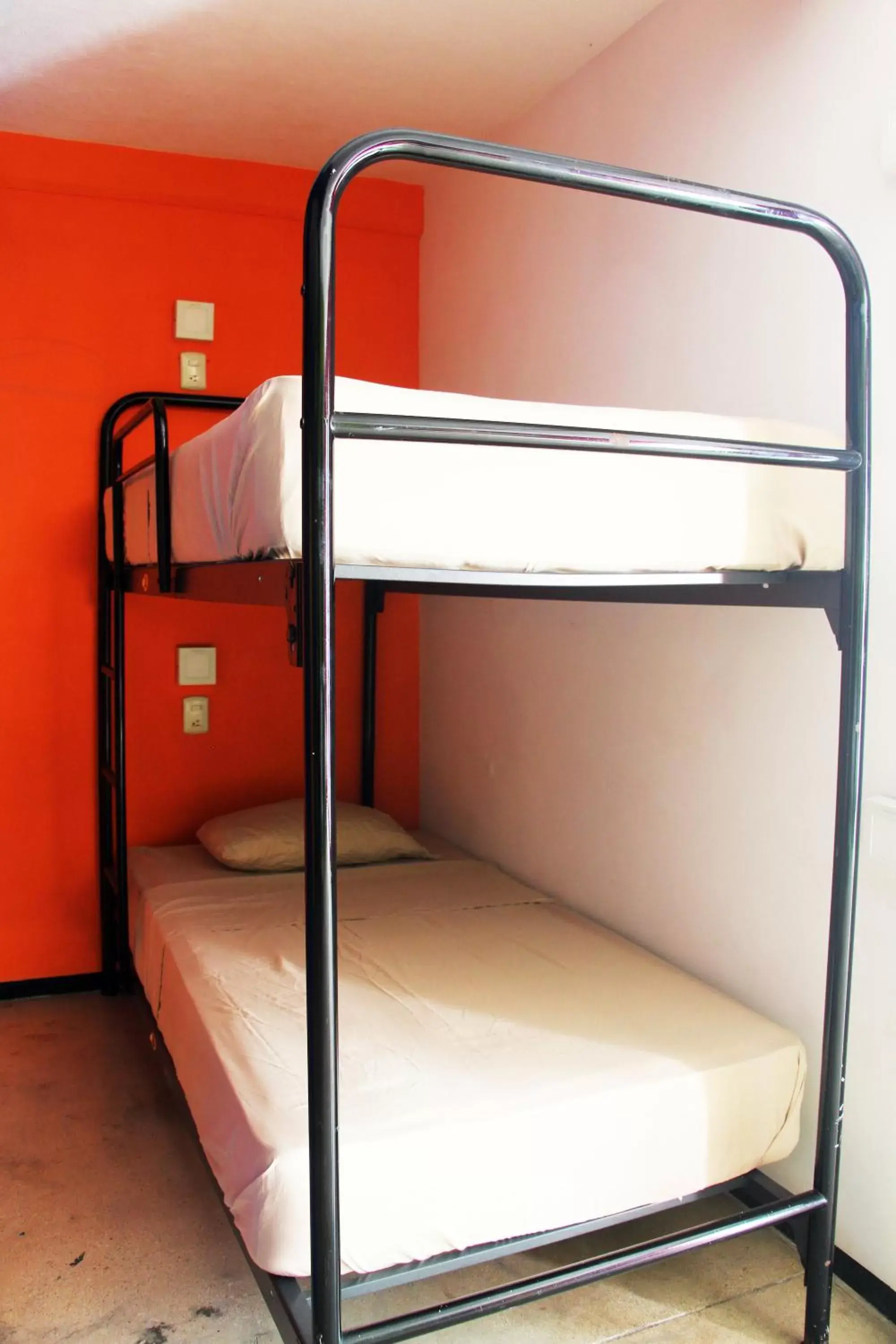 Photo of the whole room, Bunk Bed in Hotel & Hostal Casa de Luz Cancun