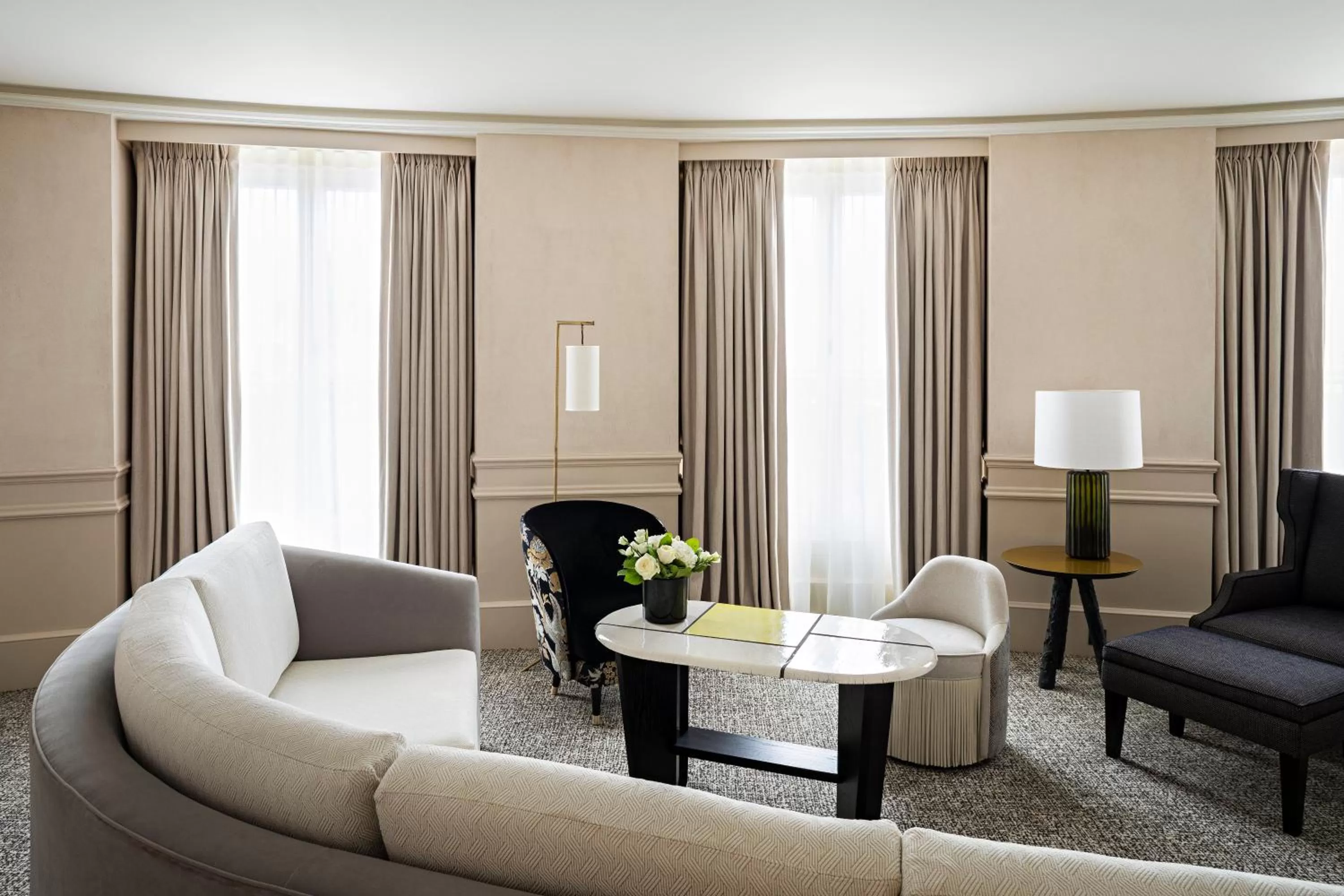 Living room in Sofitel Le Scribe Paris Opera