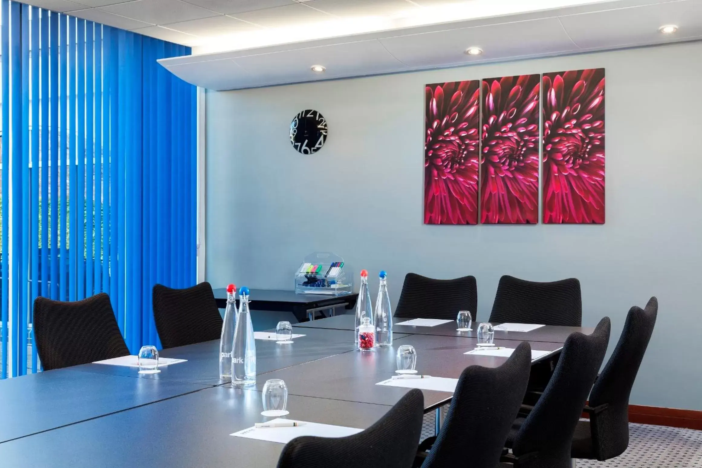 Business facilities in Northampton Town Centre Hotel by Accor