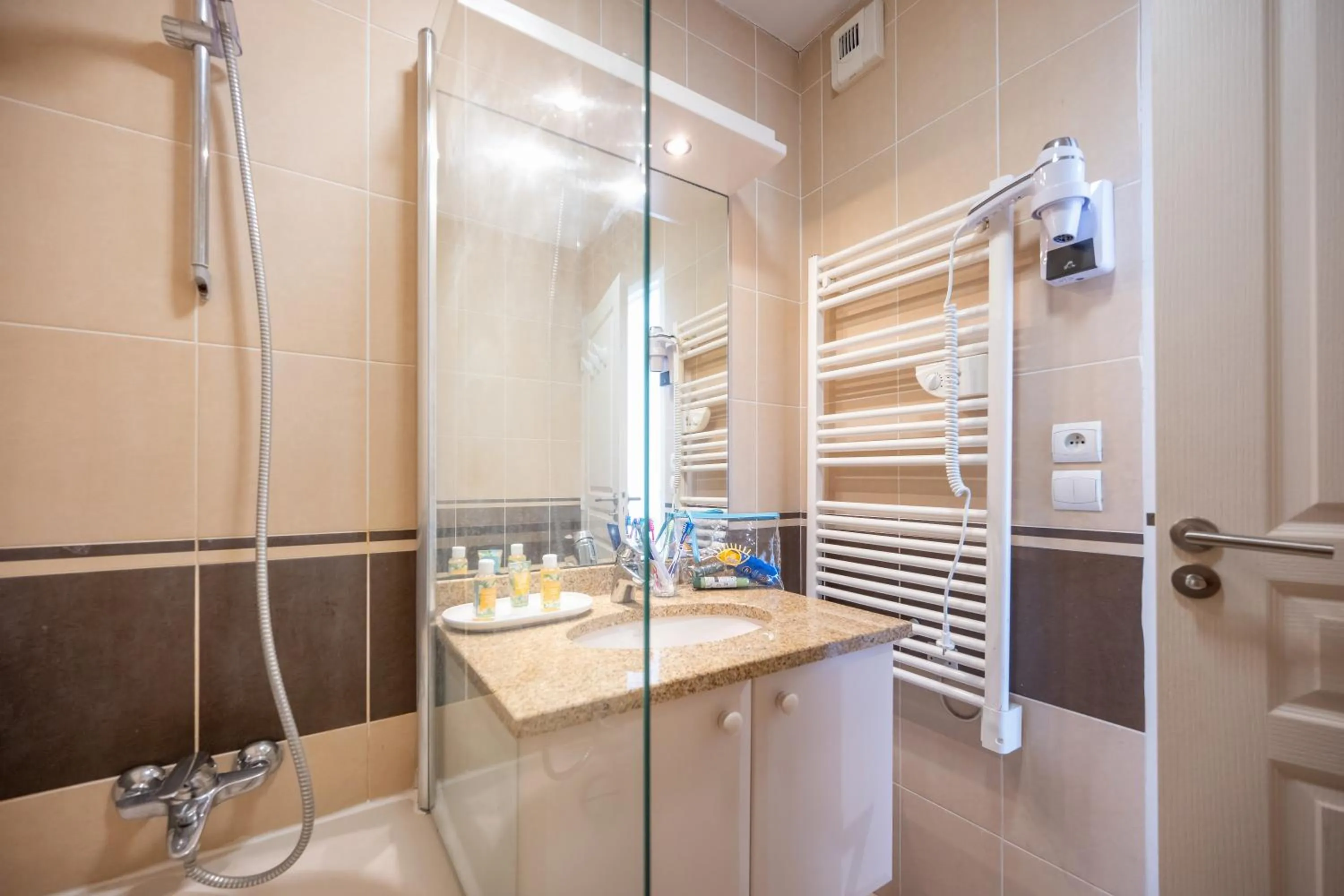 Bathroom in Nemea Appart Hotel Le Lido Cagnes sur Mer