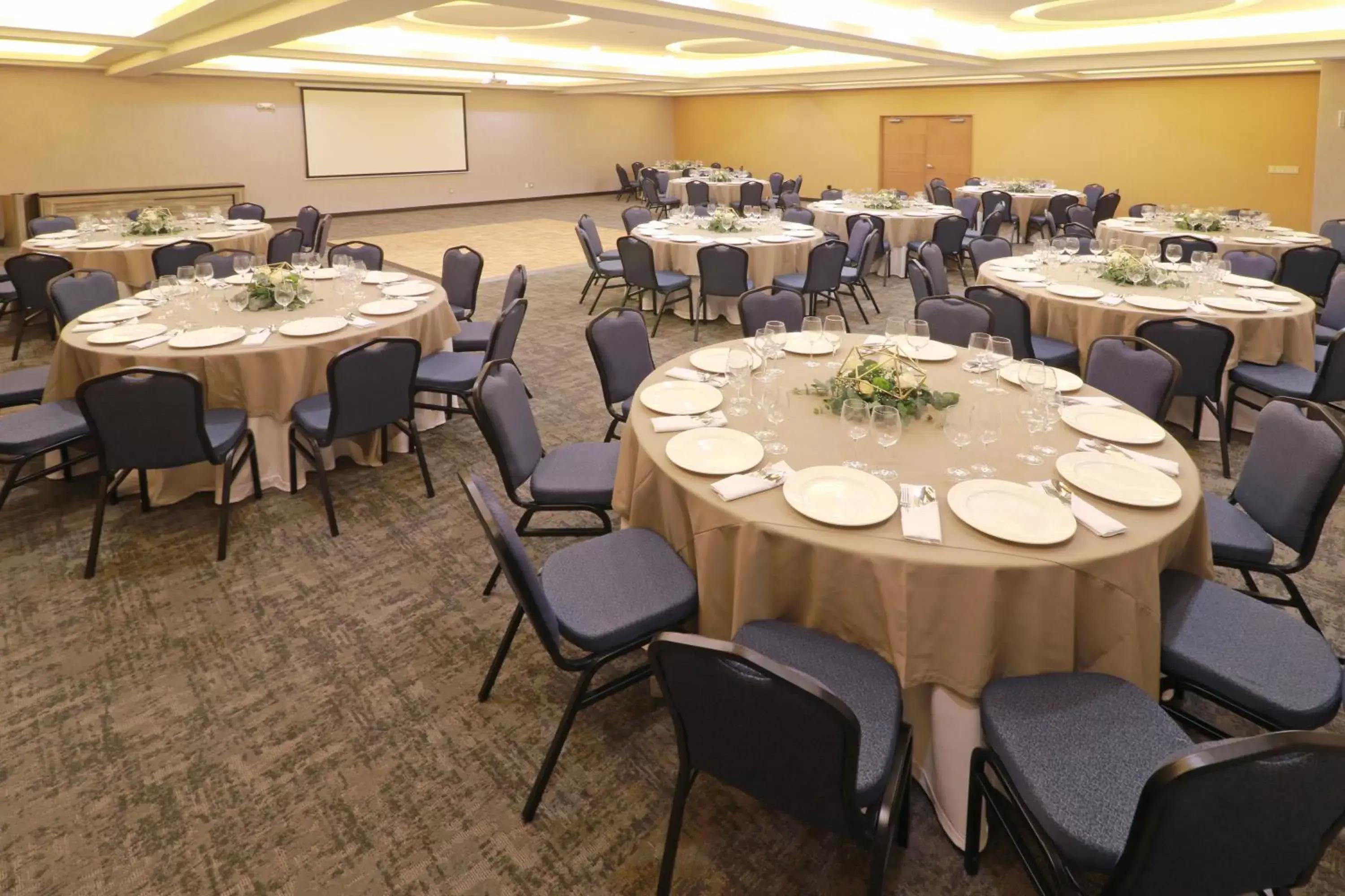 Banquet/Function facilities, Restaurant/Places to Eat in Holiday Inn - Ciudad Juarez, an IHG Hotel