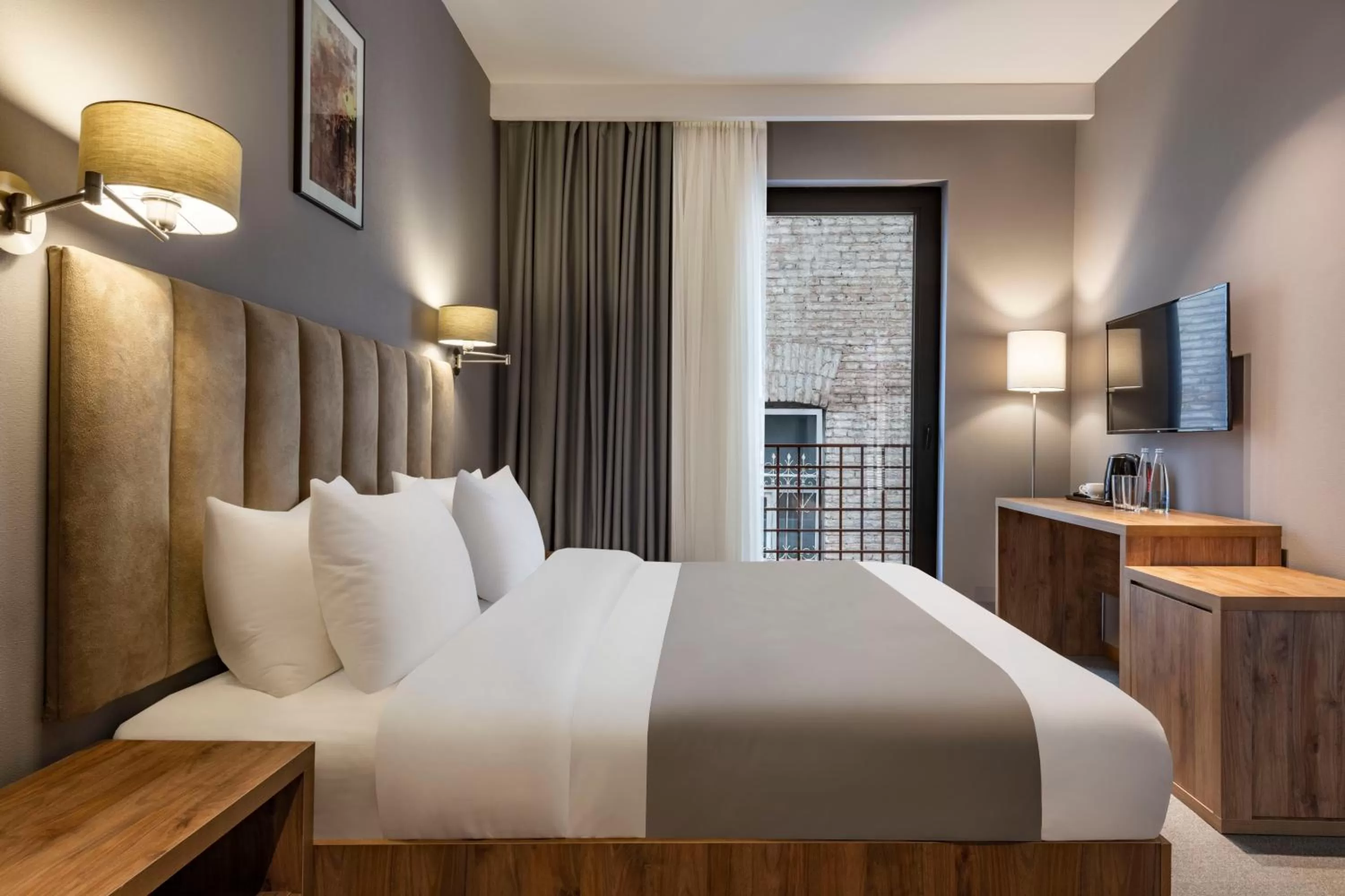 Bed in Barnovi Boutique Hotel