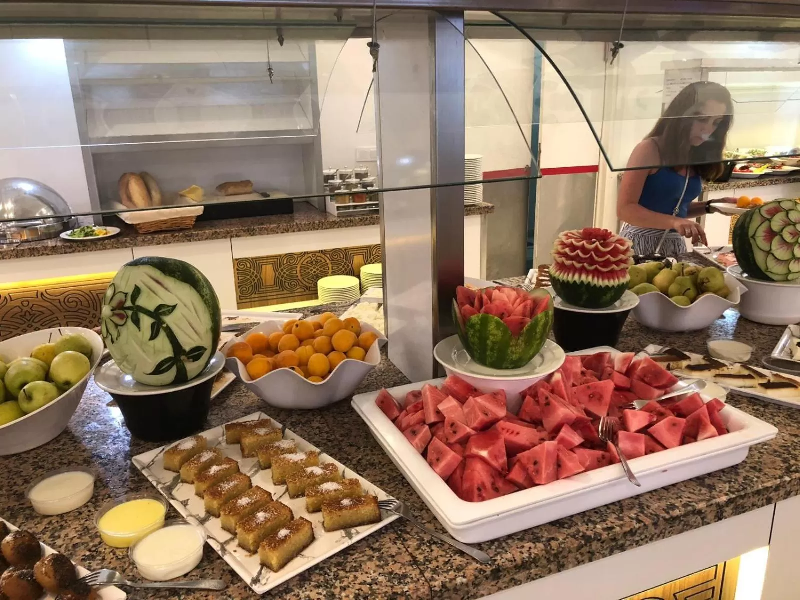 Food and drinks in Arsi Enfi City Beach Hotel