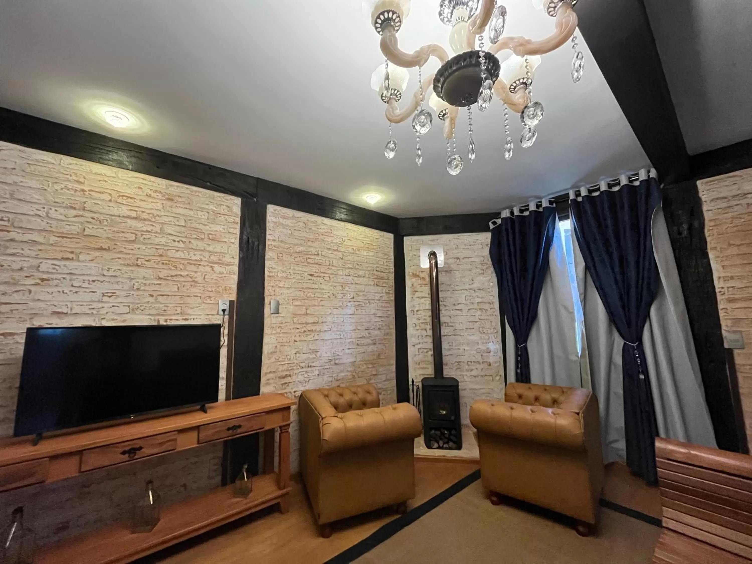 Photo of the whole room, Seating Area in Pousada Dona Bendita