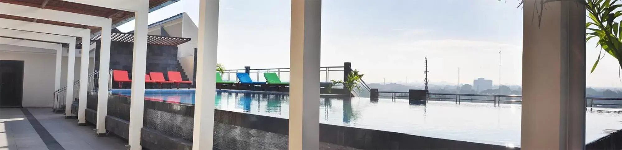Swimming Pool in Pandanaran Prawirotaman Yogyakarta