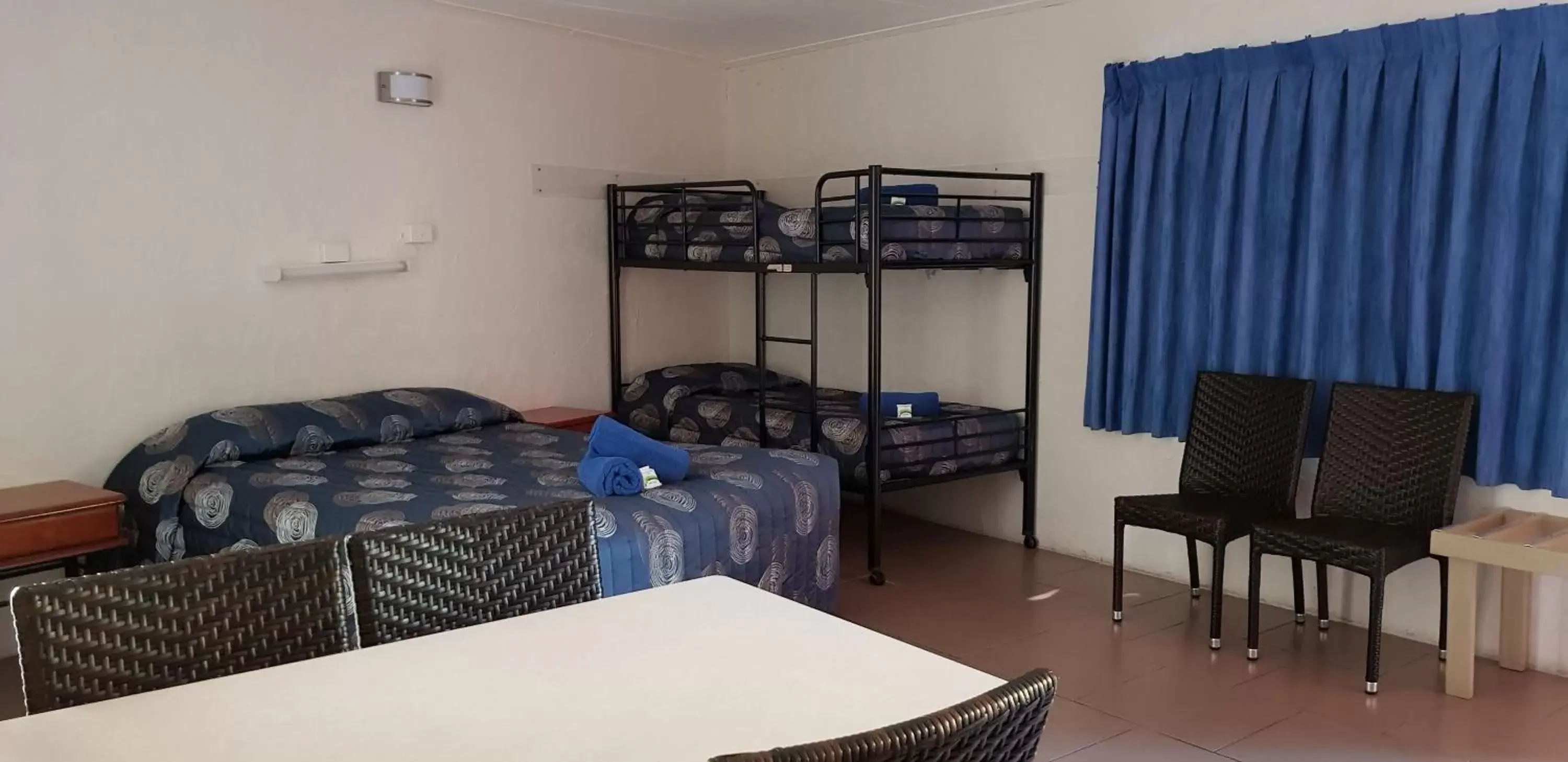 bunk bed, Bed in Mango Tree Motel bunk bed, Bed in Mango Tree Motel