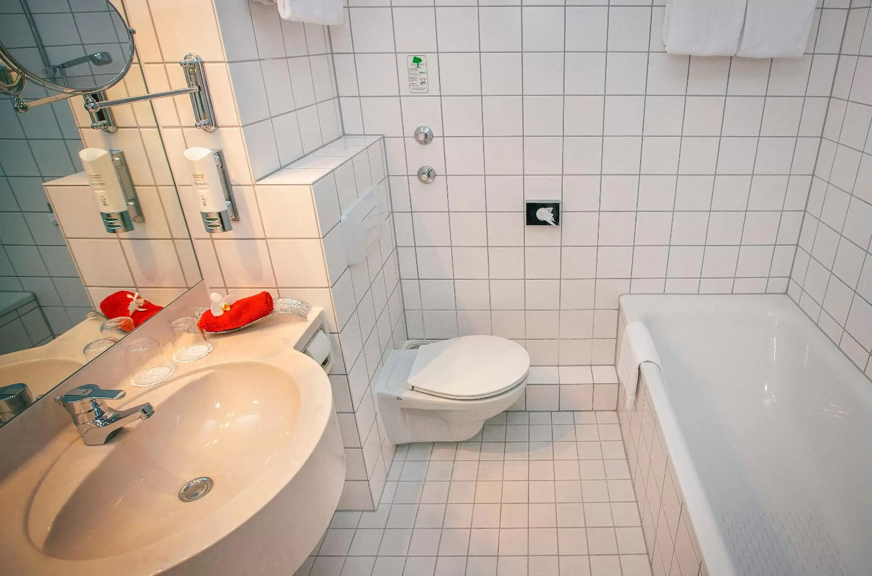 Bathroom in Vienna House Easy by Wyndham Amberg