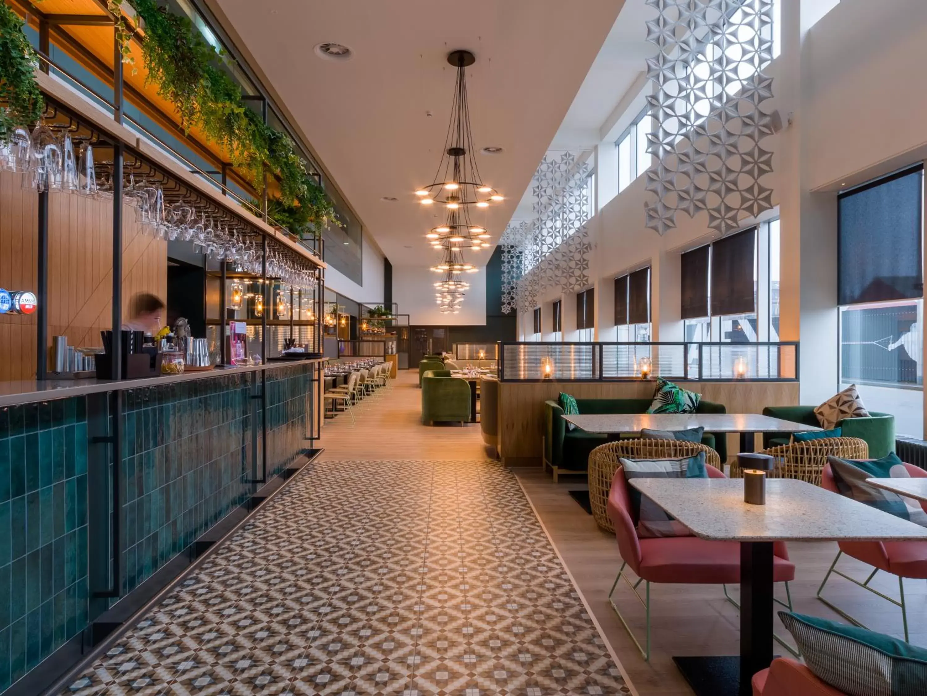Lounge or bar, Restaurant/Places to Eat in Apex City Quay Hotel & Spa