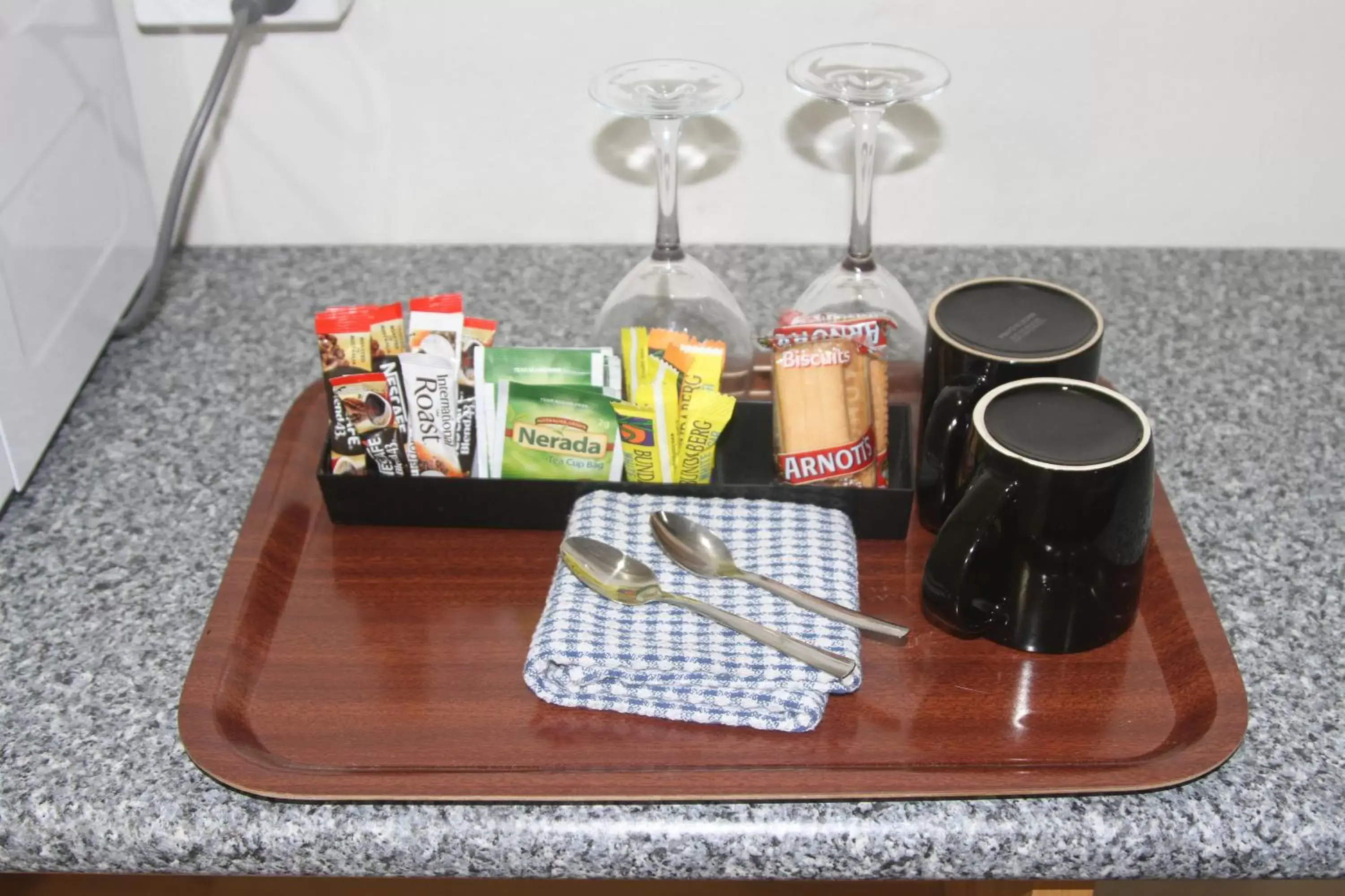 Coffee/tea facilities in Sleepy Hill Motor Inn