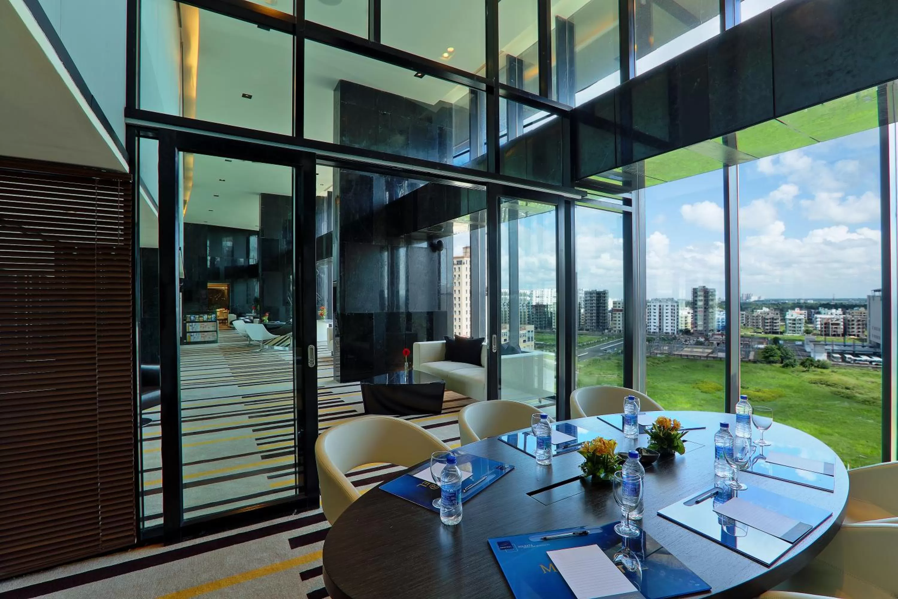 Business facilities in Novotel Kolkata Hotel and Residences