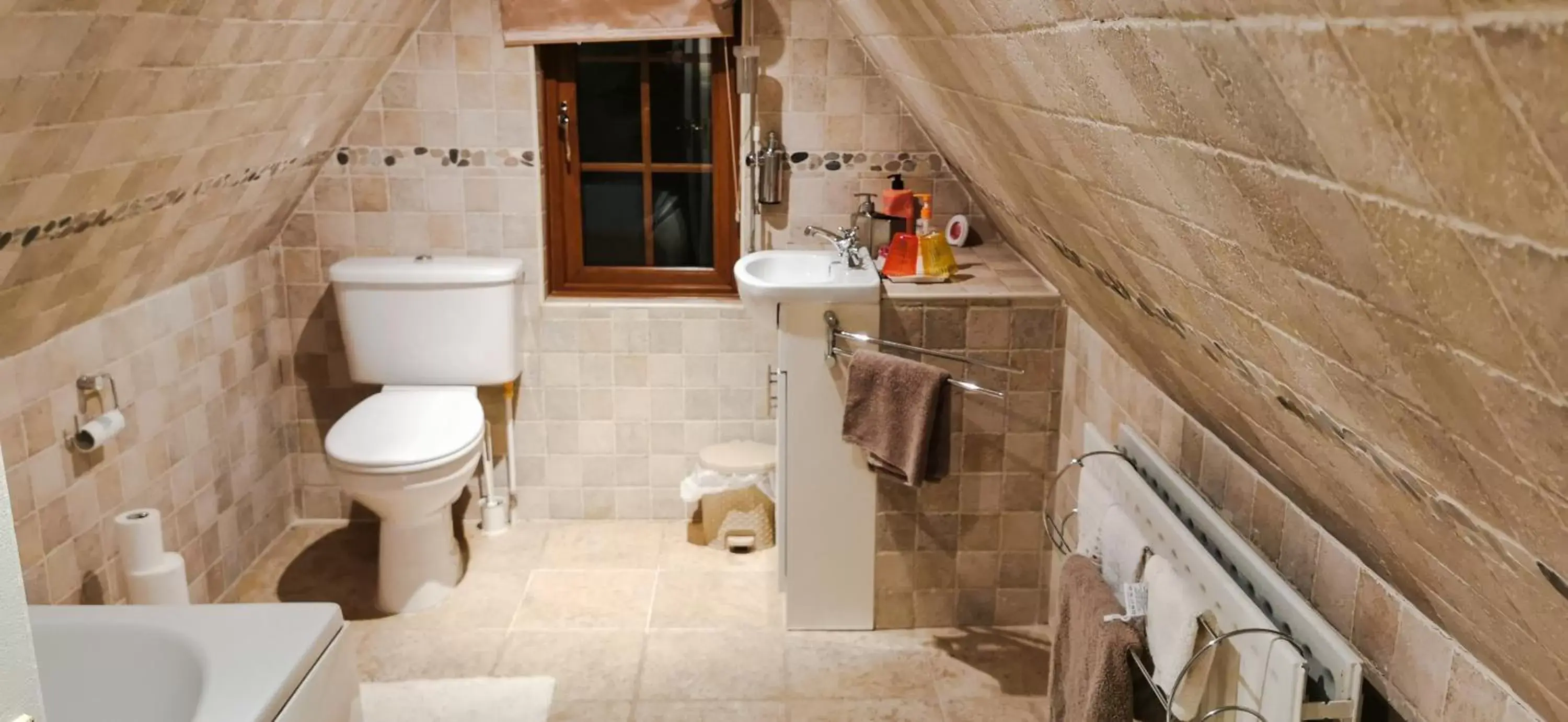 Bathroom in Drumhirk House