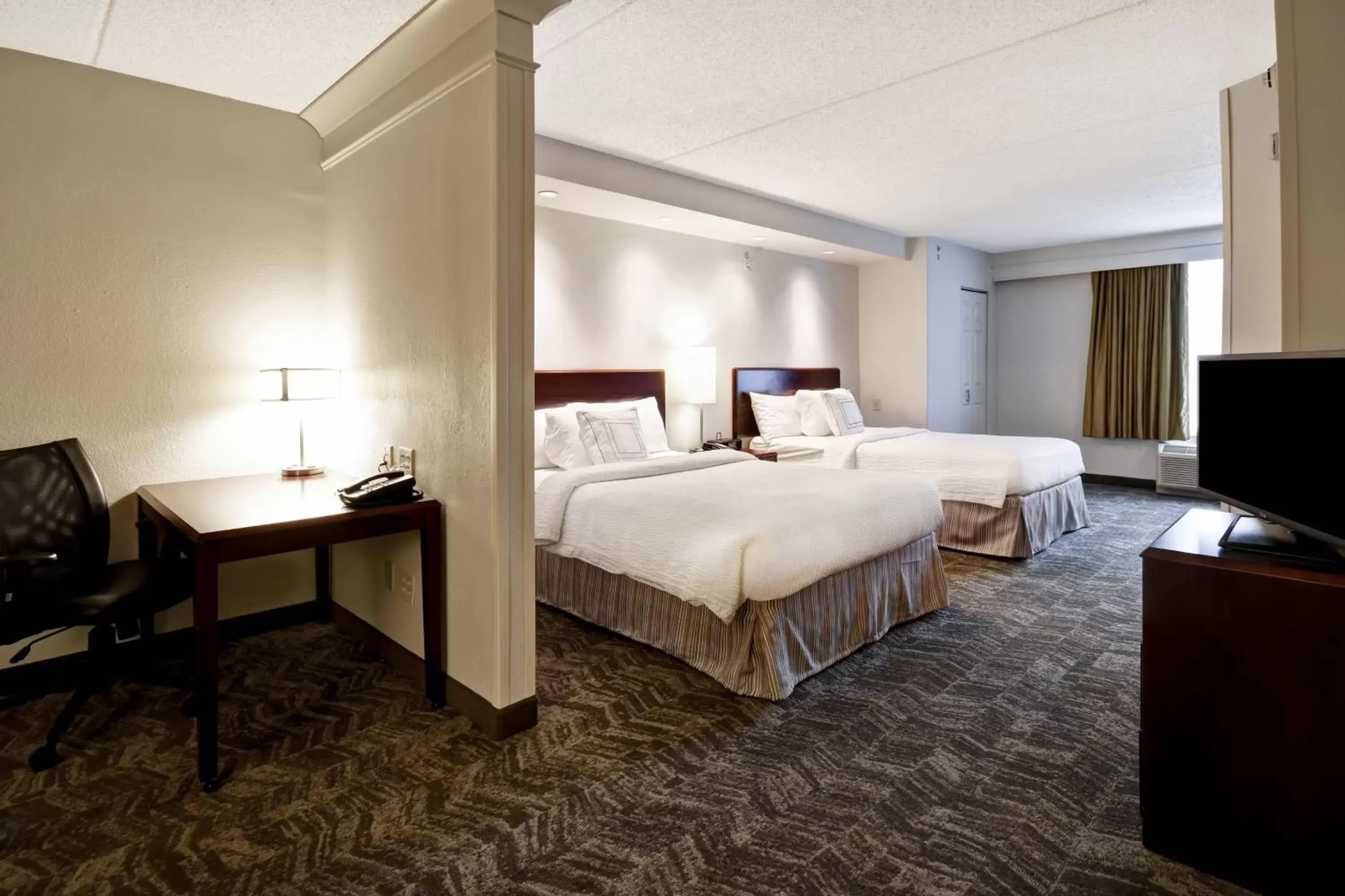 Photo of the whole room, Bed in SpringHill Suites Louisville Airport