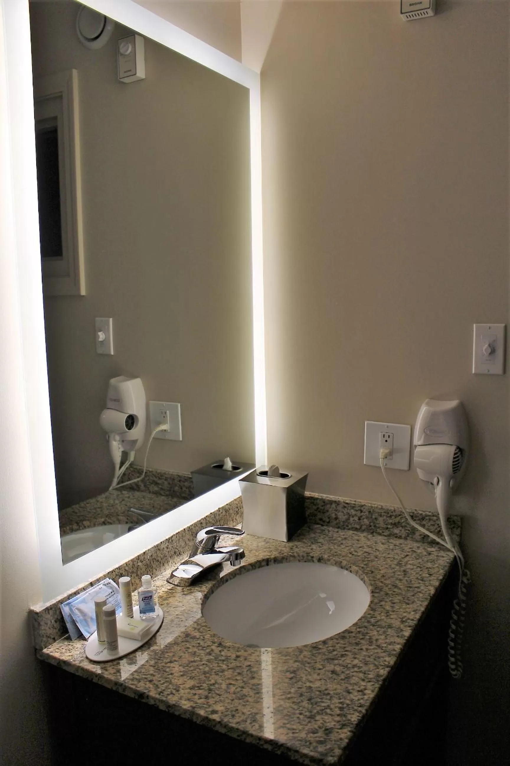 Bathroom in Ramada by Wyndham Campbell River